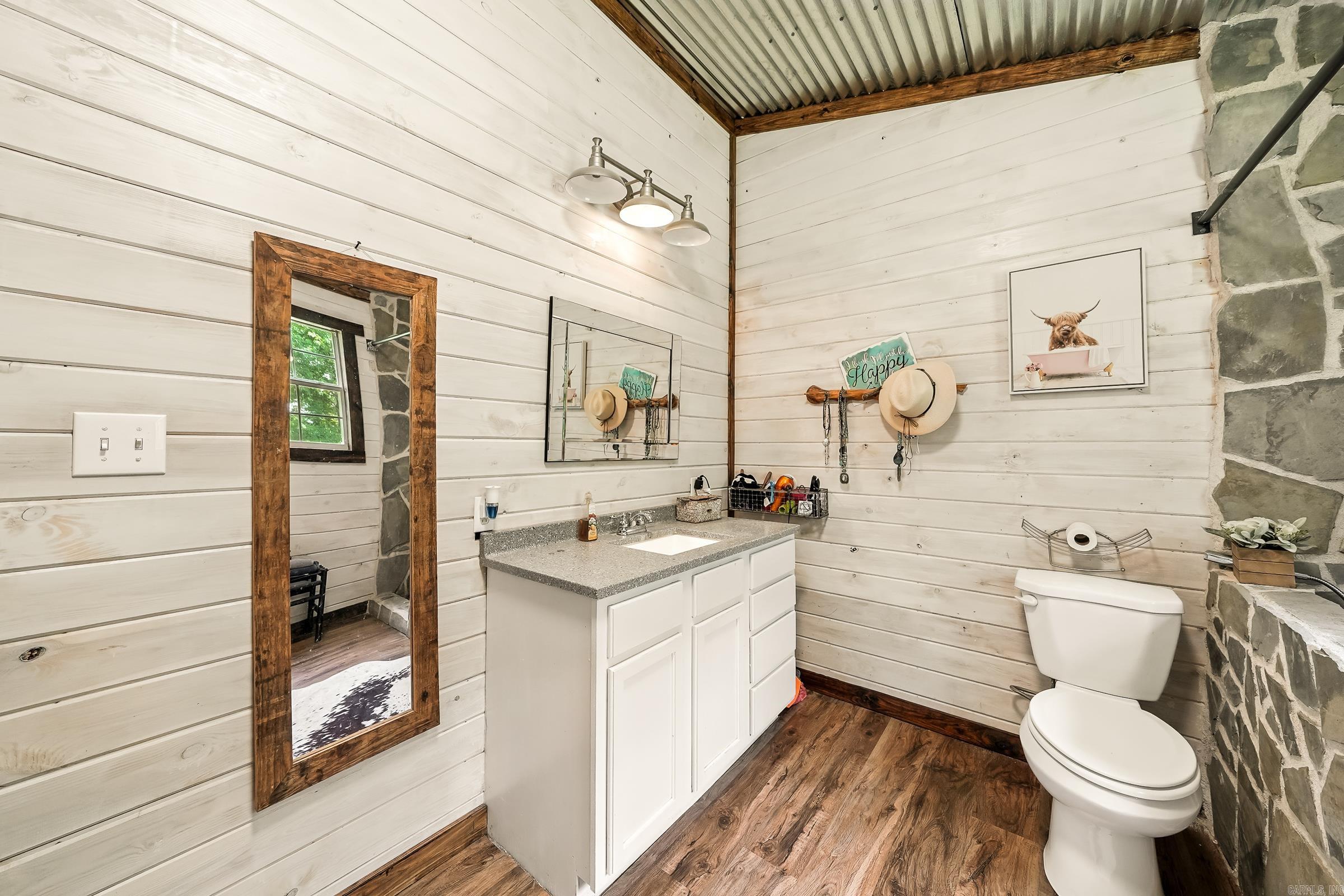 277 Hankins  De Queen, AR