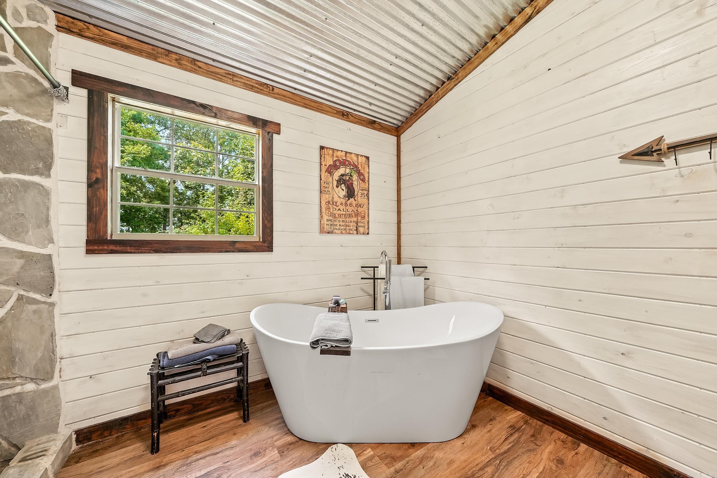 277 Hankins  De Queen, AR