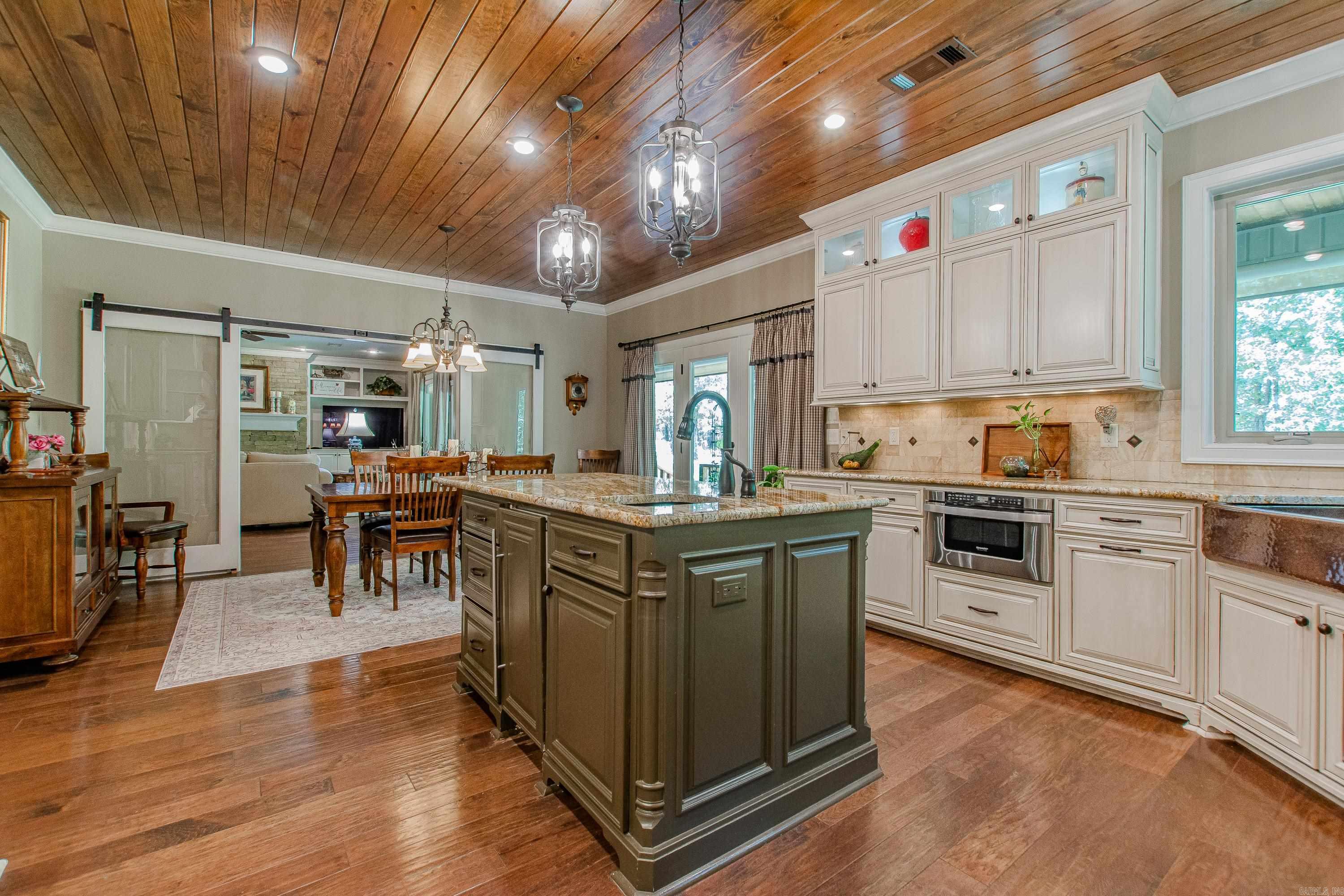 14800 Wild Oak Lane Roland, AR 72135
