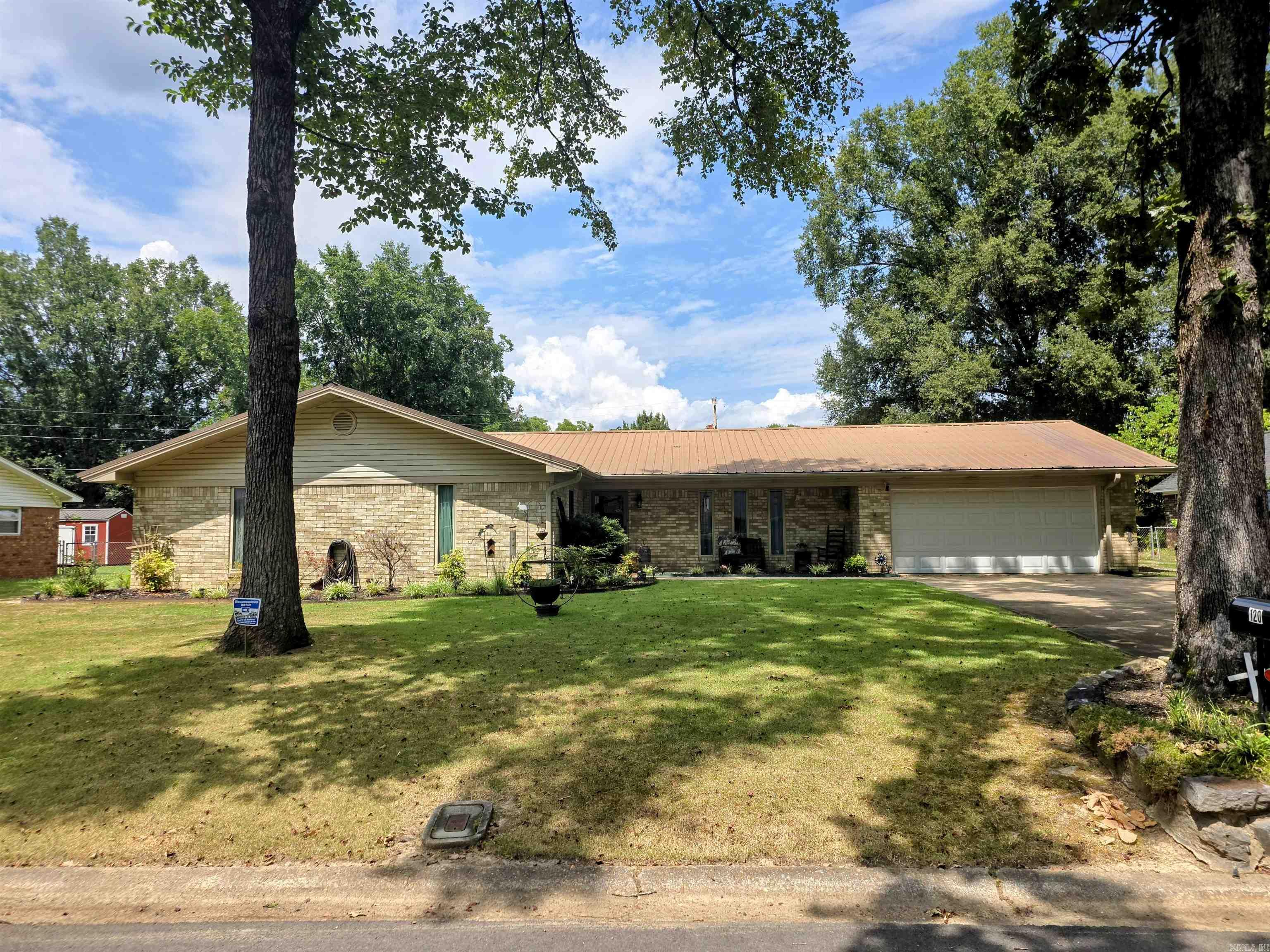 120 Jawanda  Searcy, AR