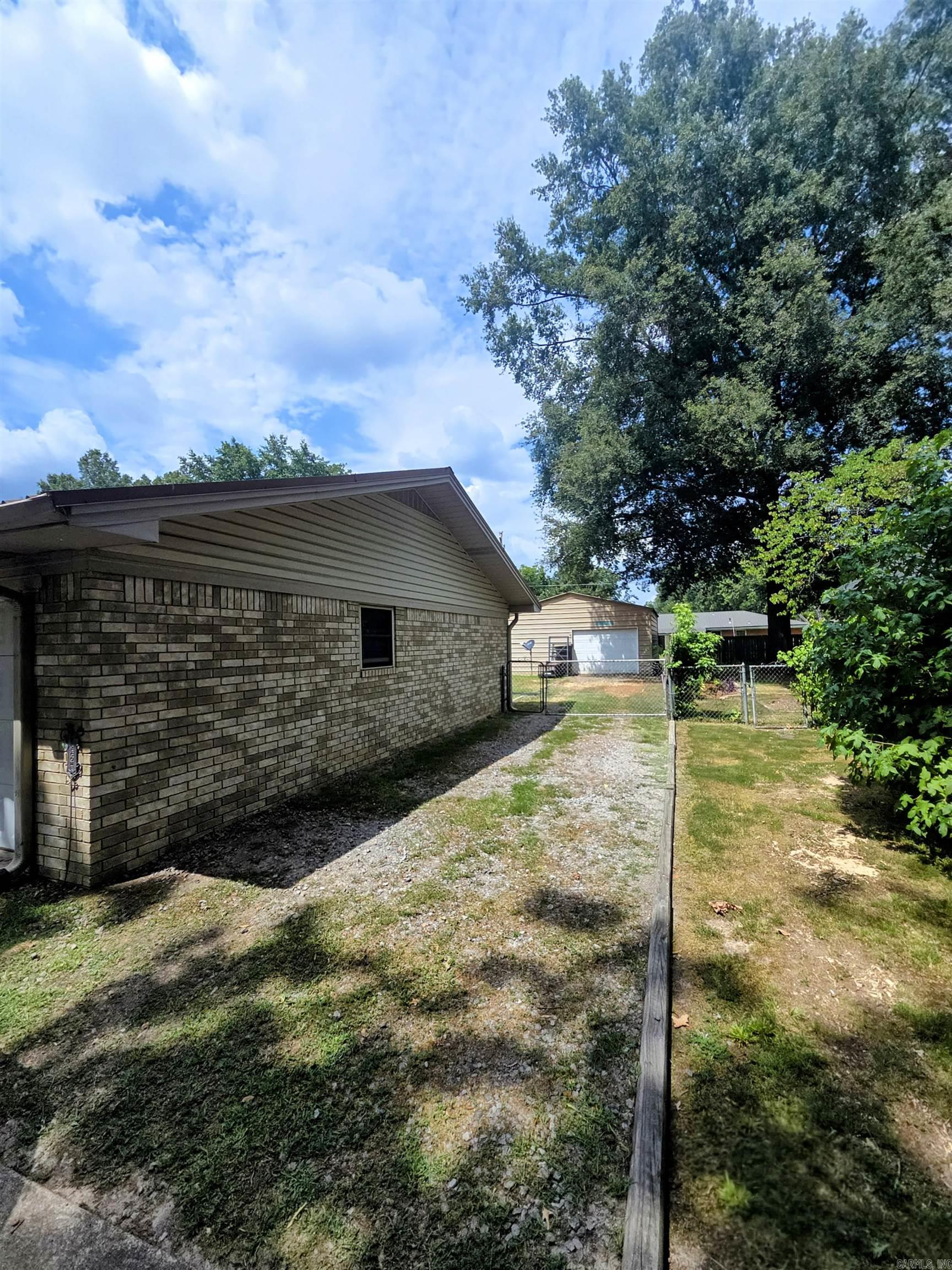 120 Jawanda  Searcy, AR