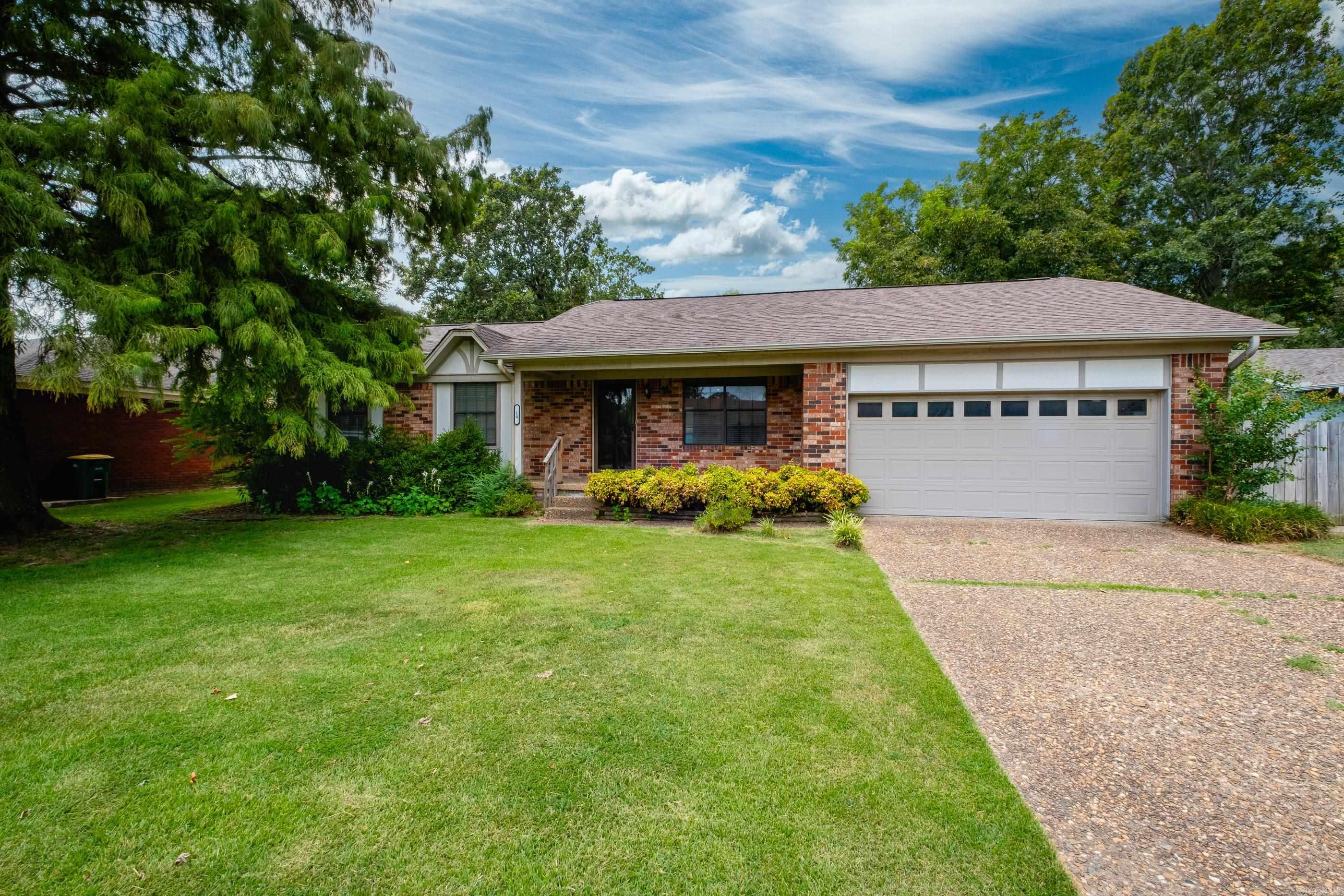 14 Pamela  Sherwood, AR