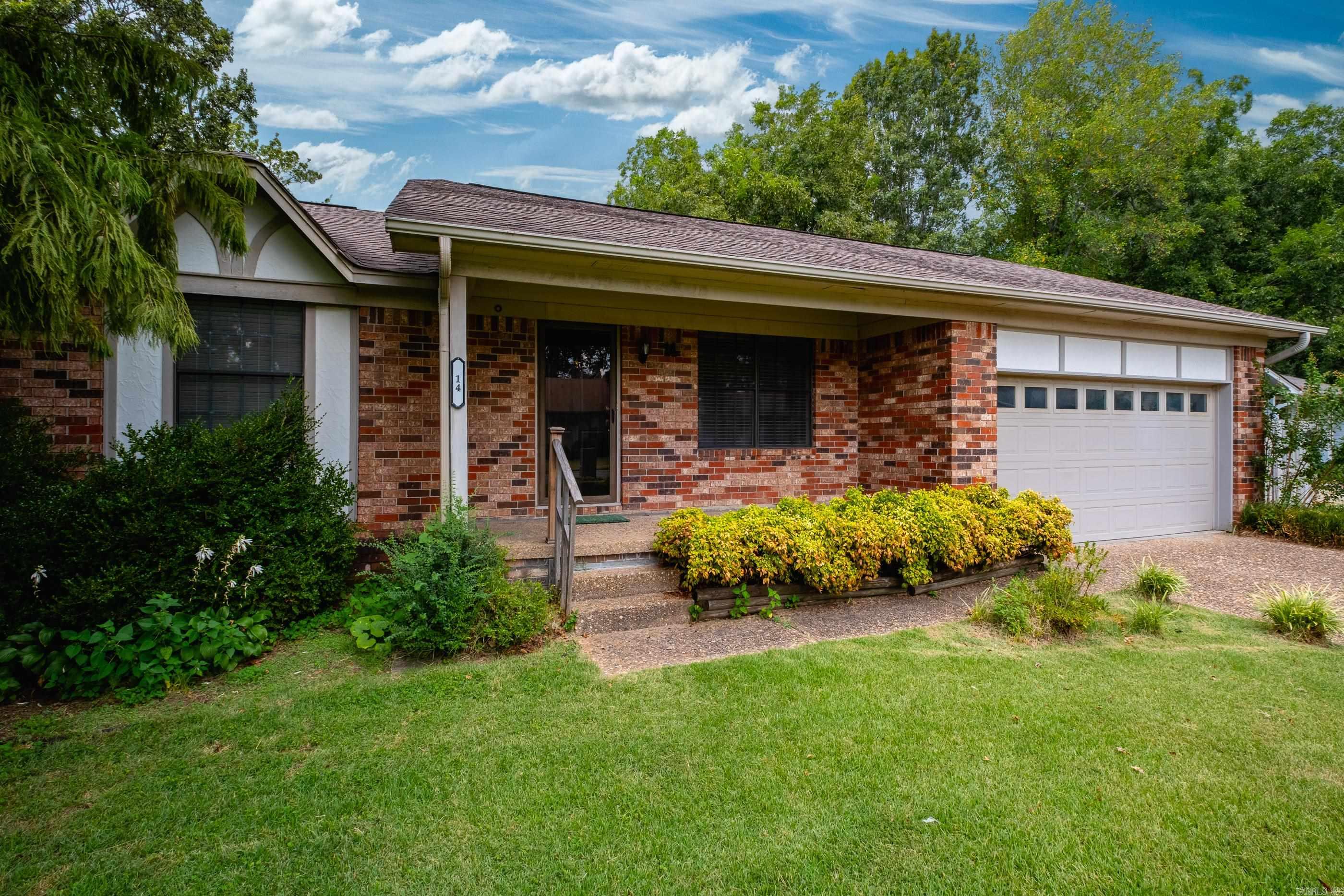 14 Pamela  Sherwood, AR
