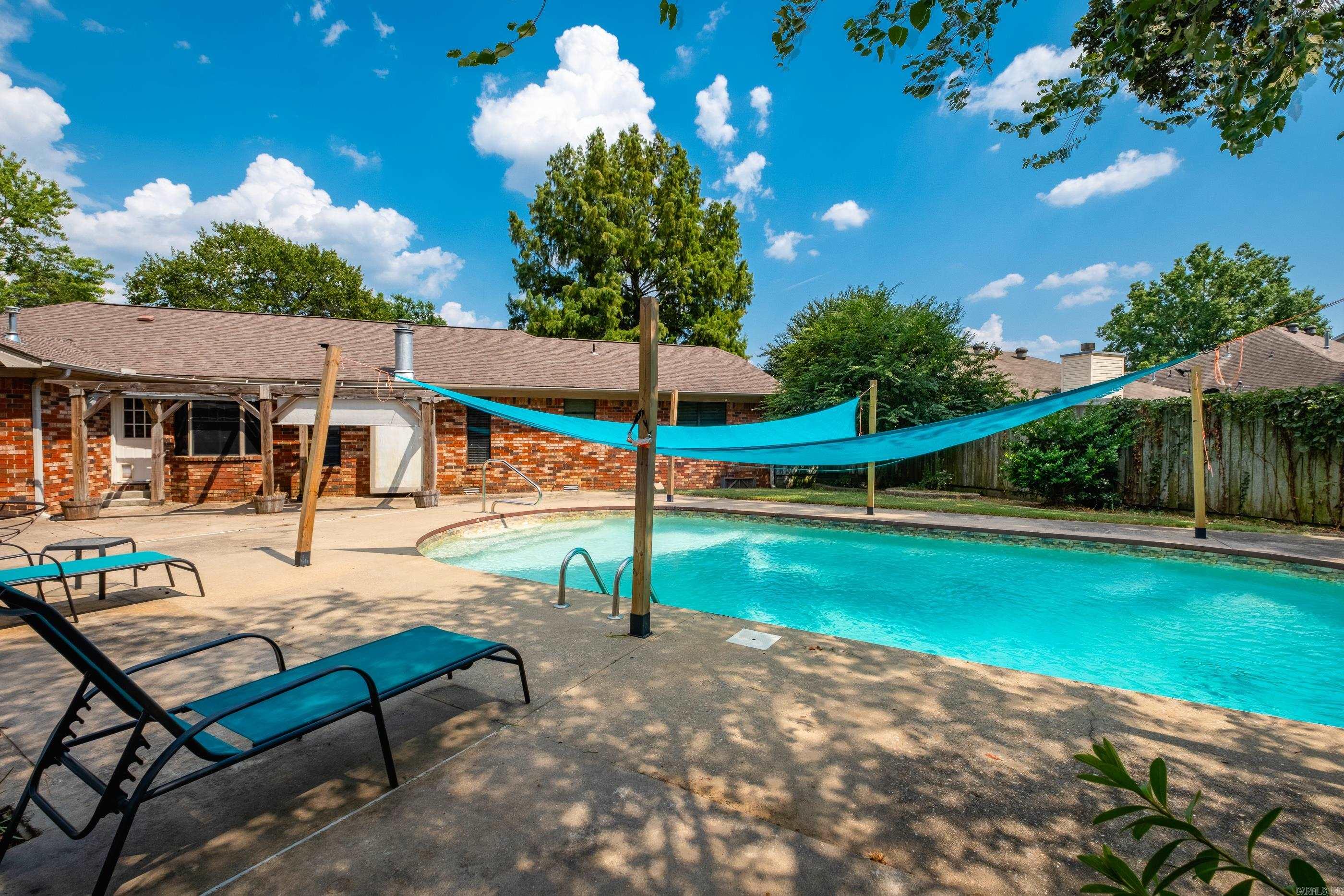14 Pamela  Sherwood, AR