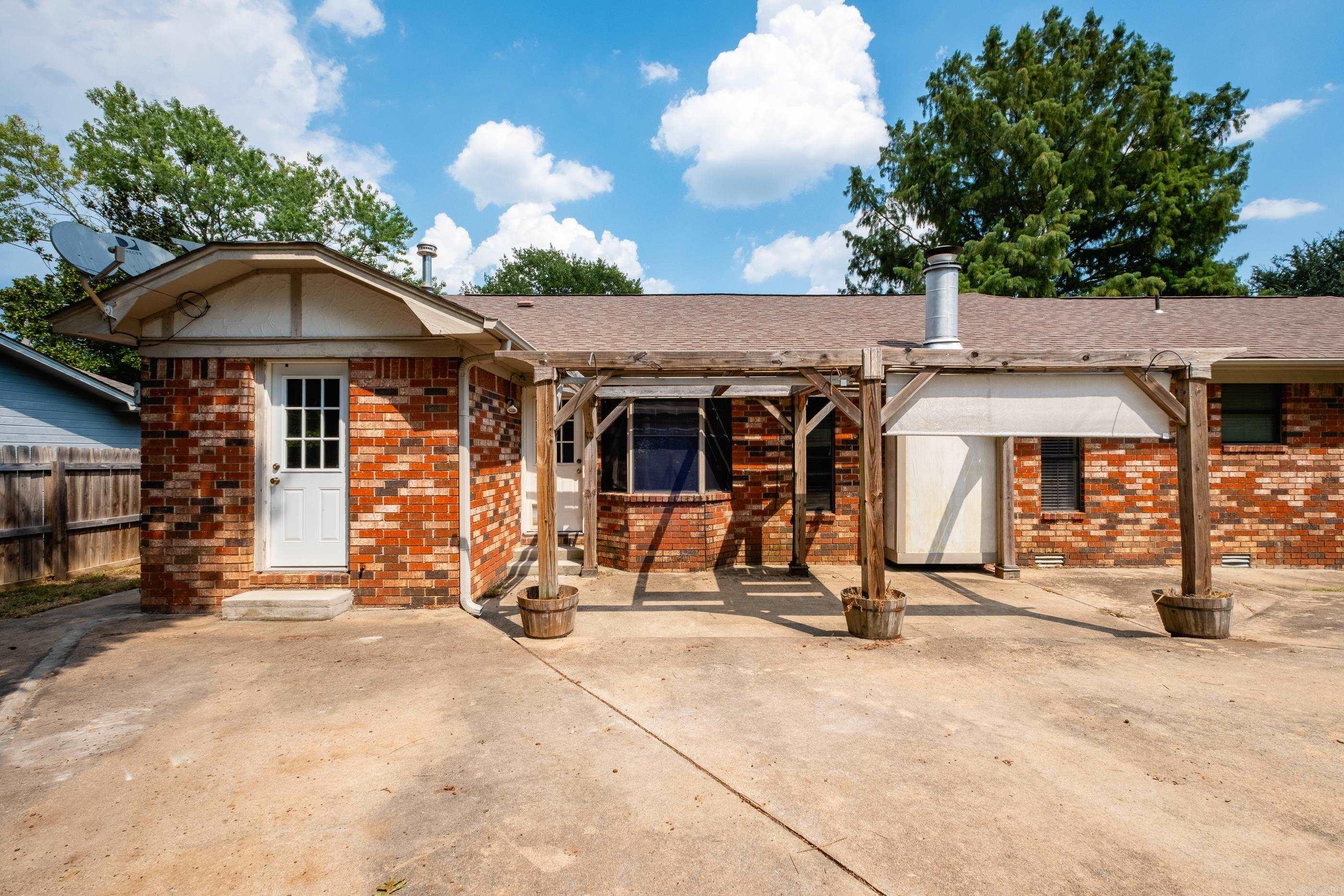 14 Pamela  Sherwood, AR