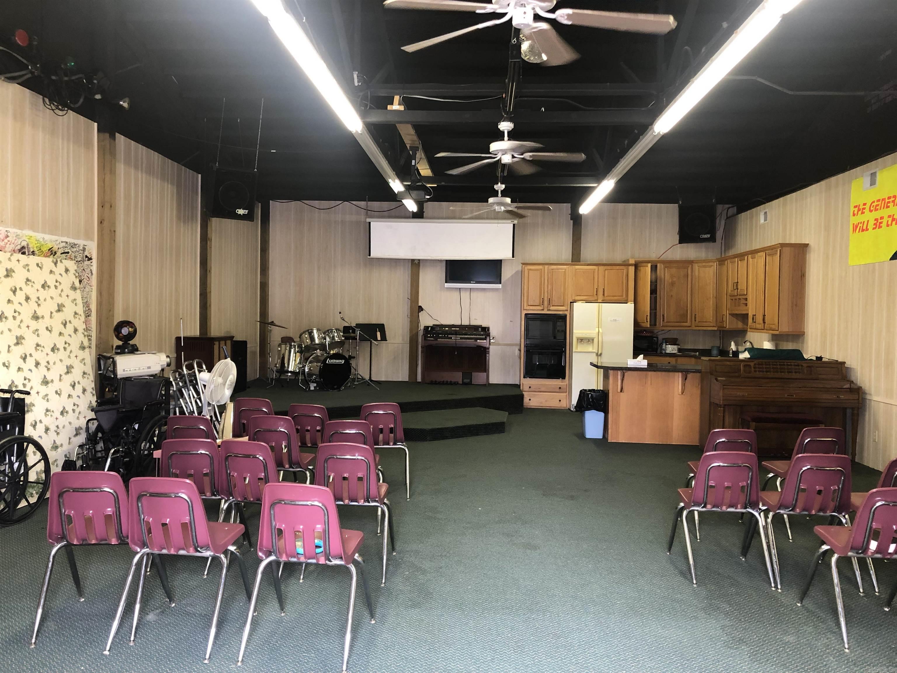 401 S 12th Avenue  Paragould, AR