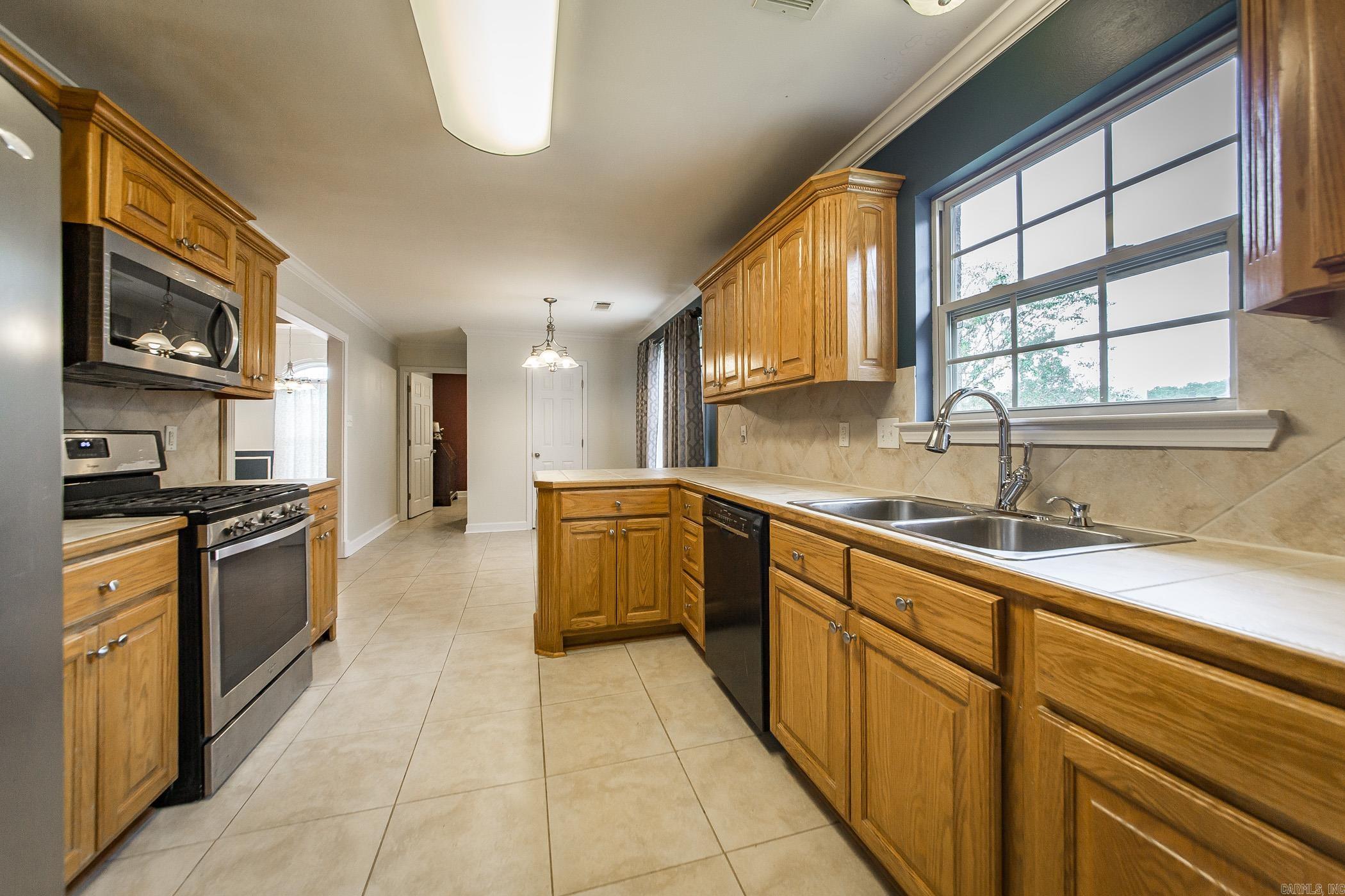 1308 Lost Creek Dr  Jacksonville, AR