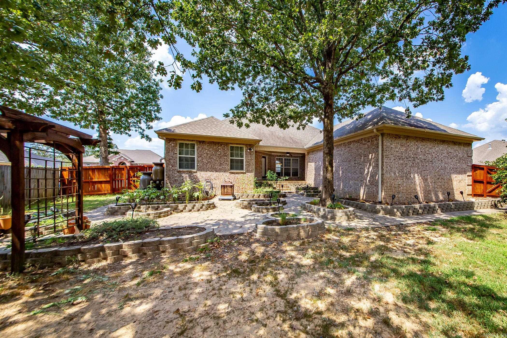 1308 Lost Creek Dr  Jacksonville, AR