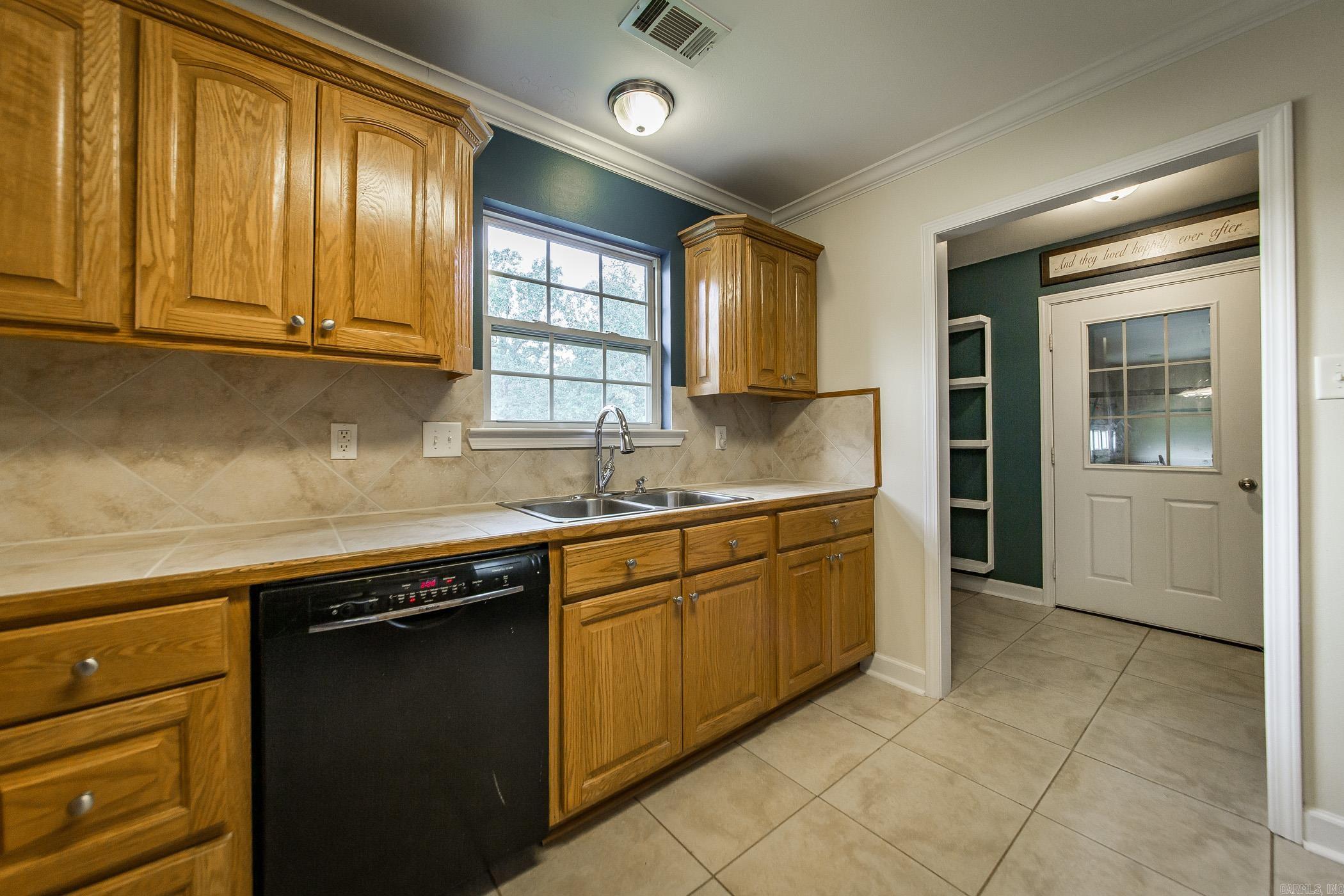 1308 Lost Creek Dr  Jacksonville, AR
