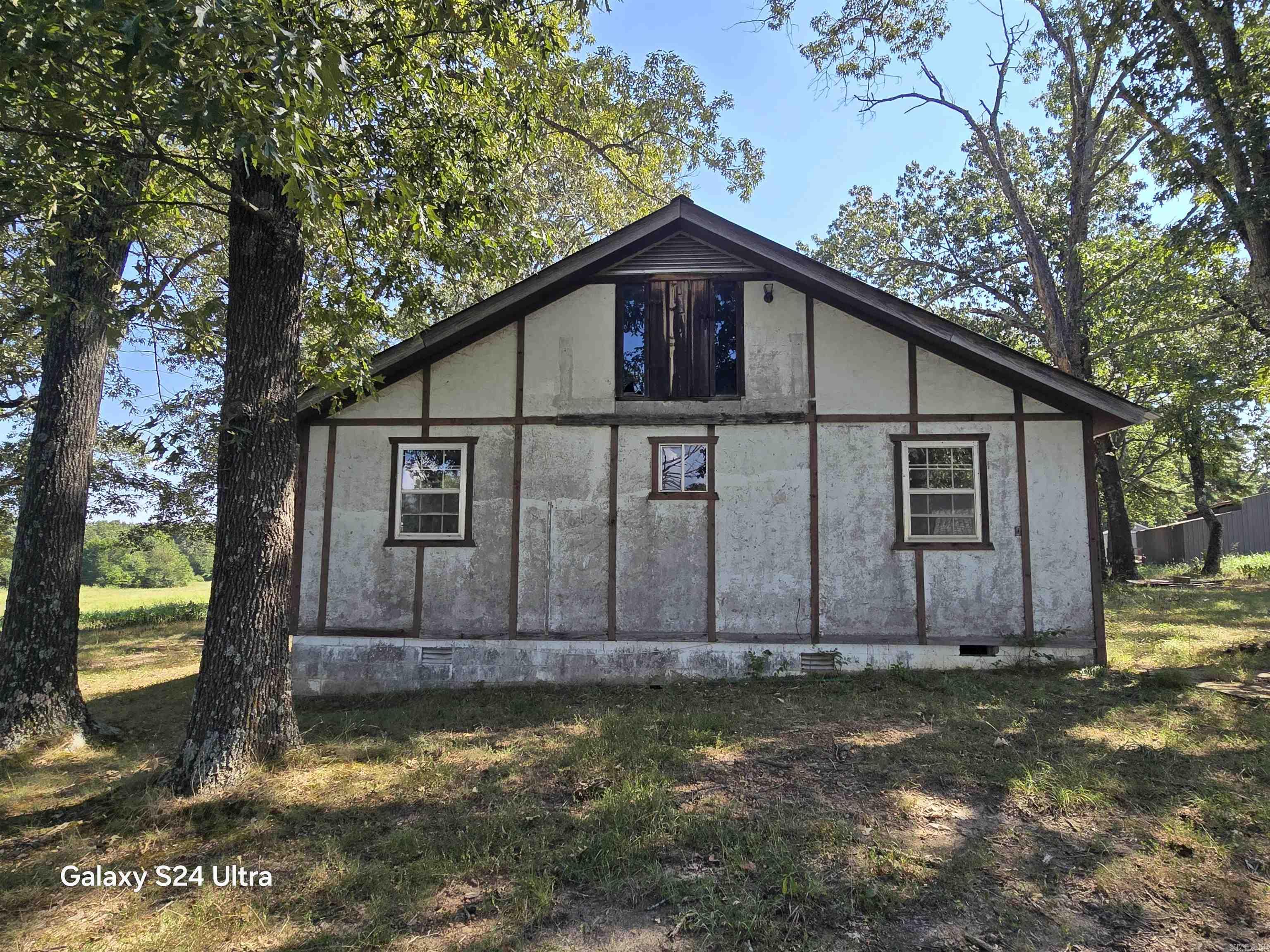 101 Summer Meadows  Mountain View, AR