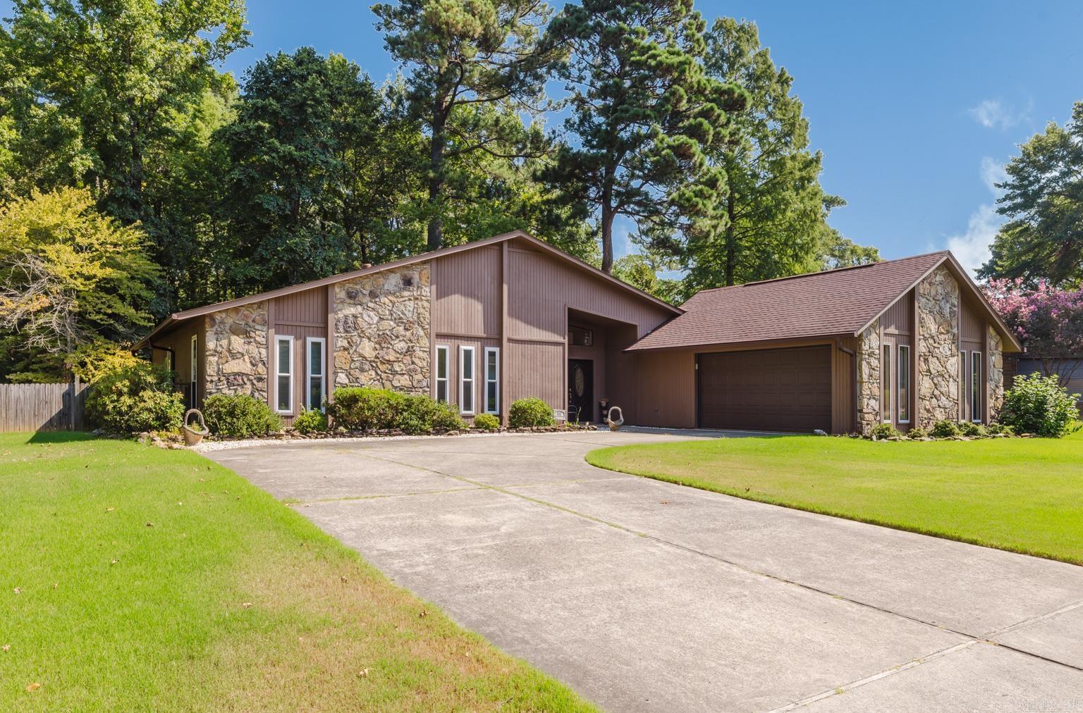 1008 S Richardson Place  Bryant, AR