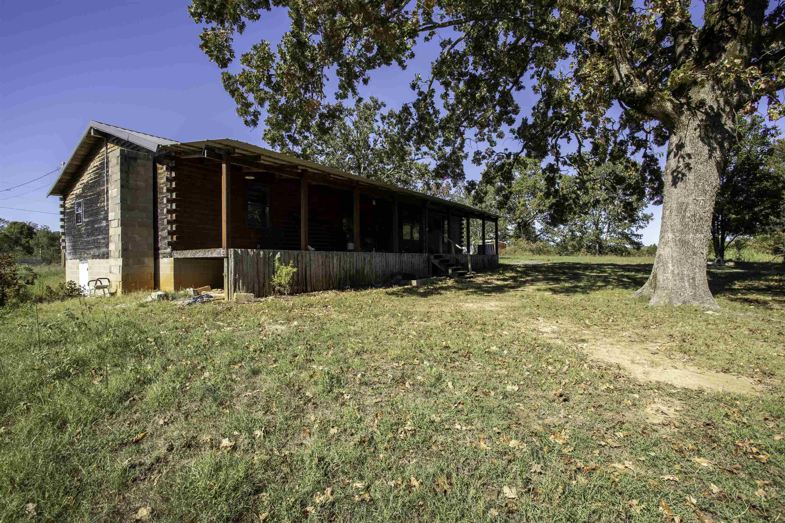 101 Hills Farm  Evening Shade, AR