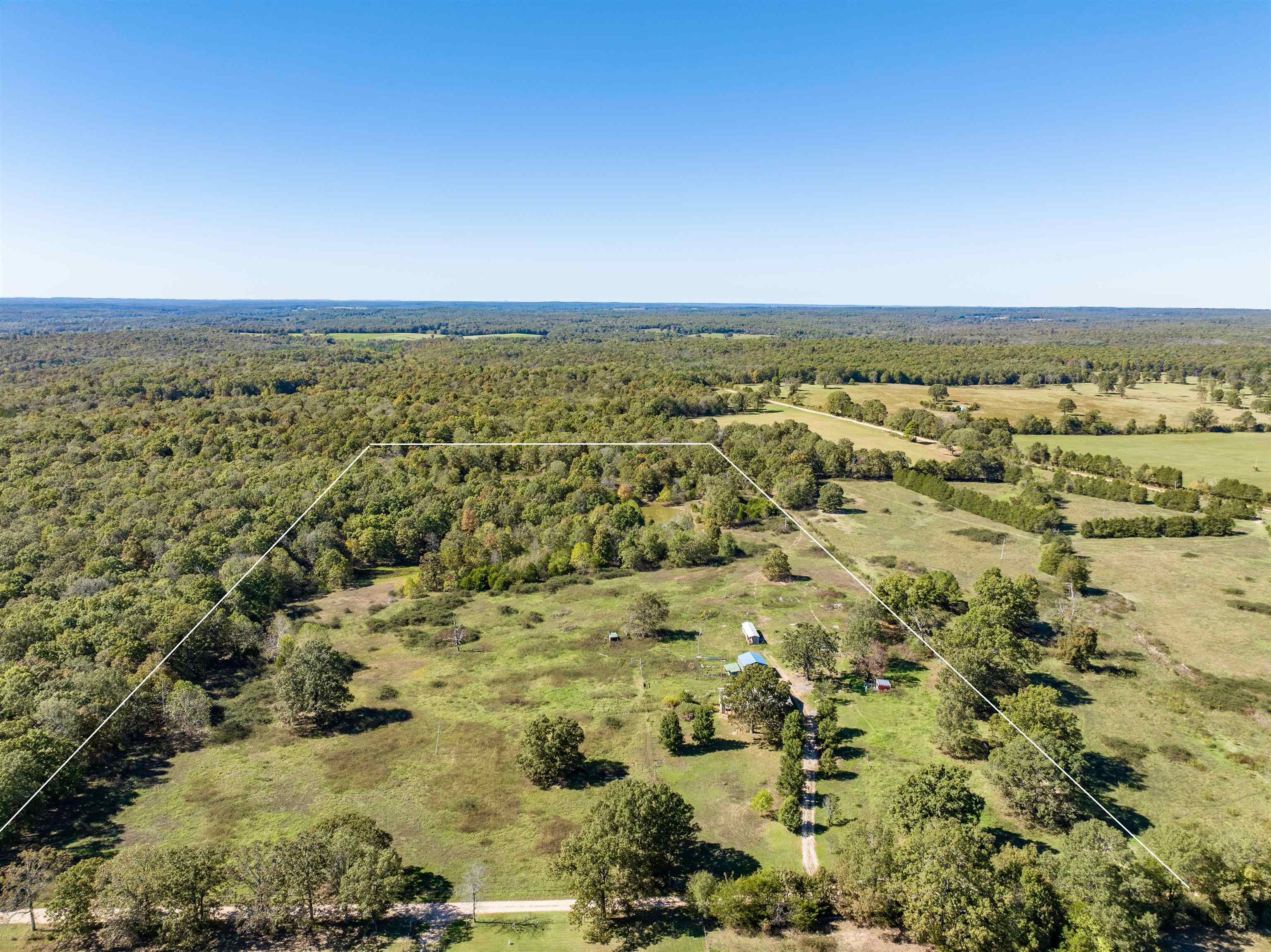 101 Hills Farm  Evening Shade, AR