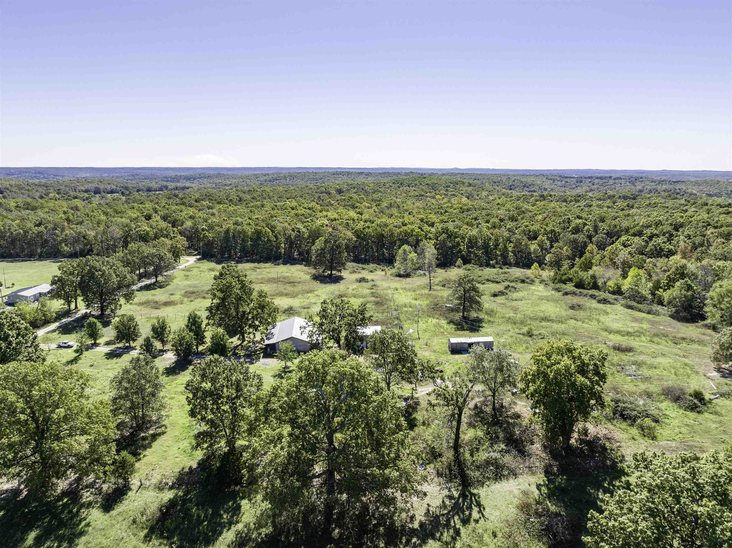 101 Hills Farm  Evening Shade, AR