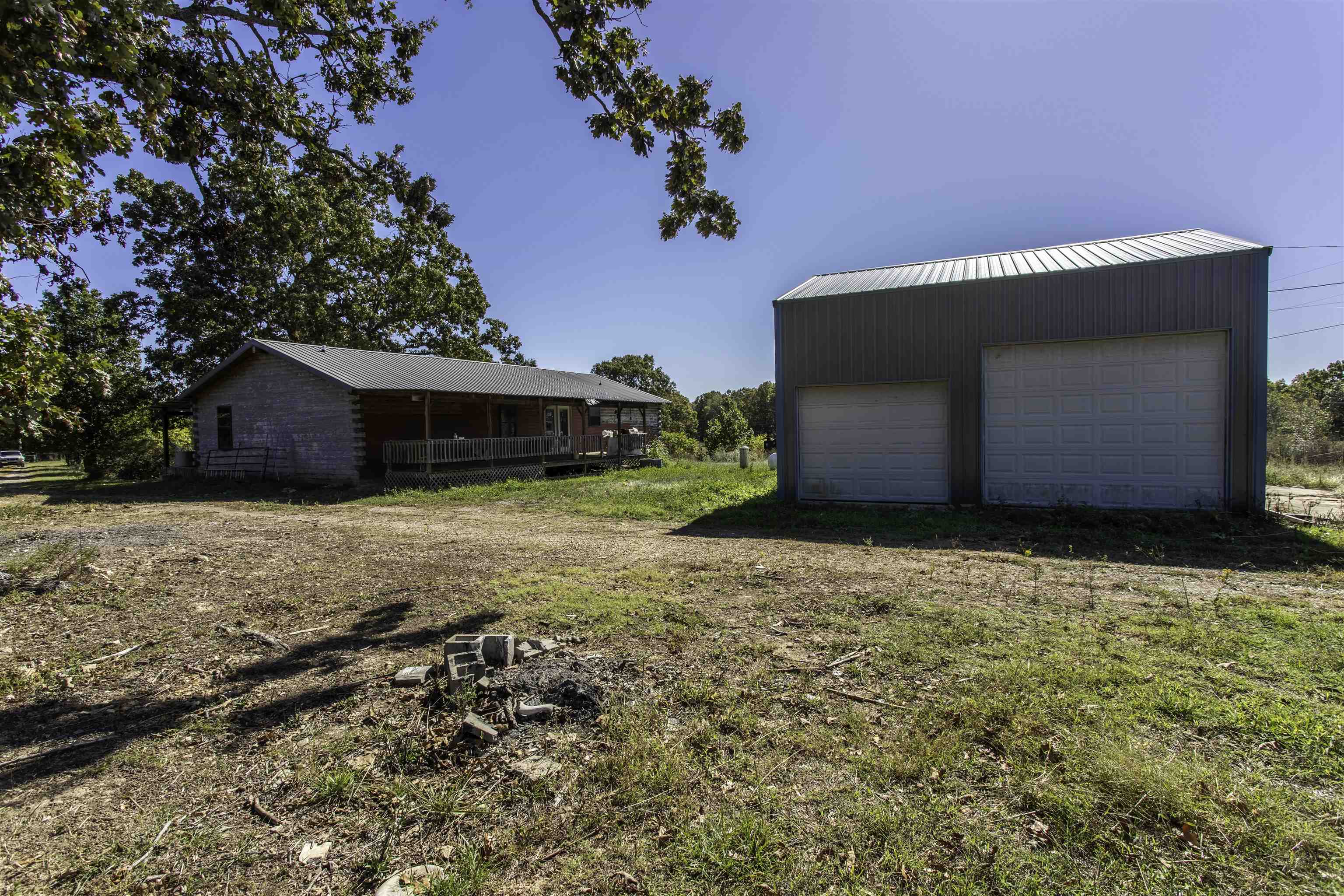 101 Hills Farm  Evening Shade, AR