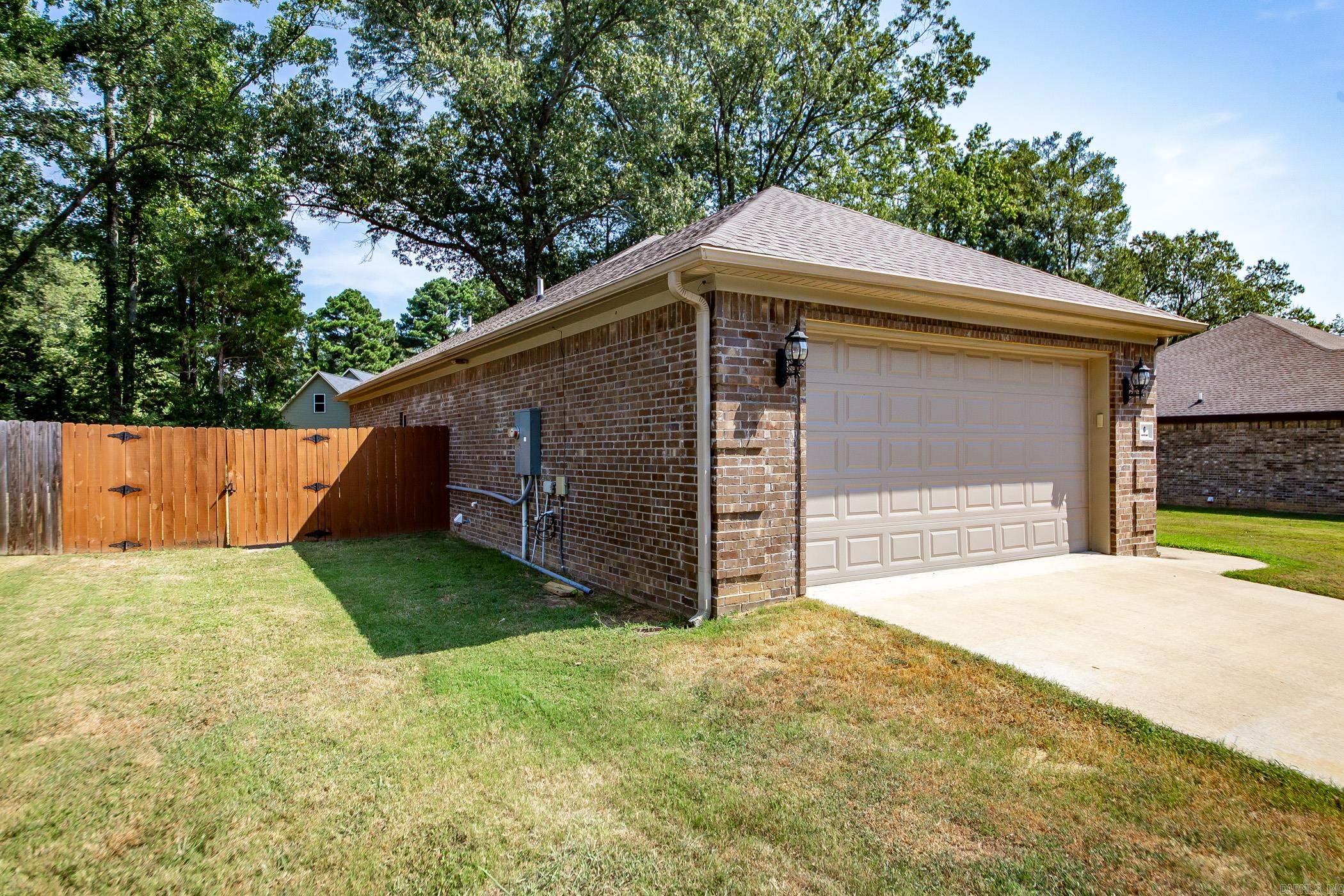 6 Raspberry  Cabot, AR