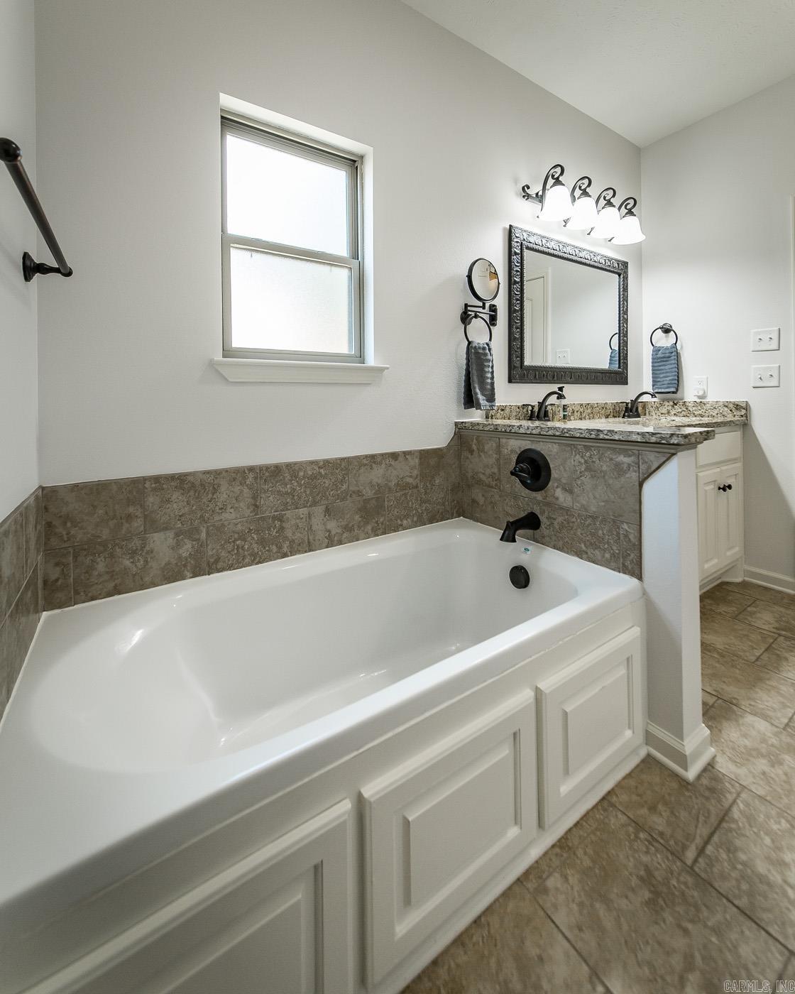 6 Raspberry  Cabot, AR
