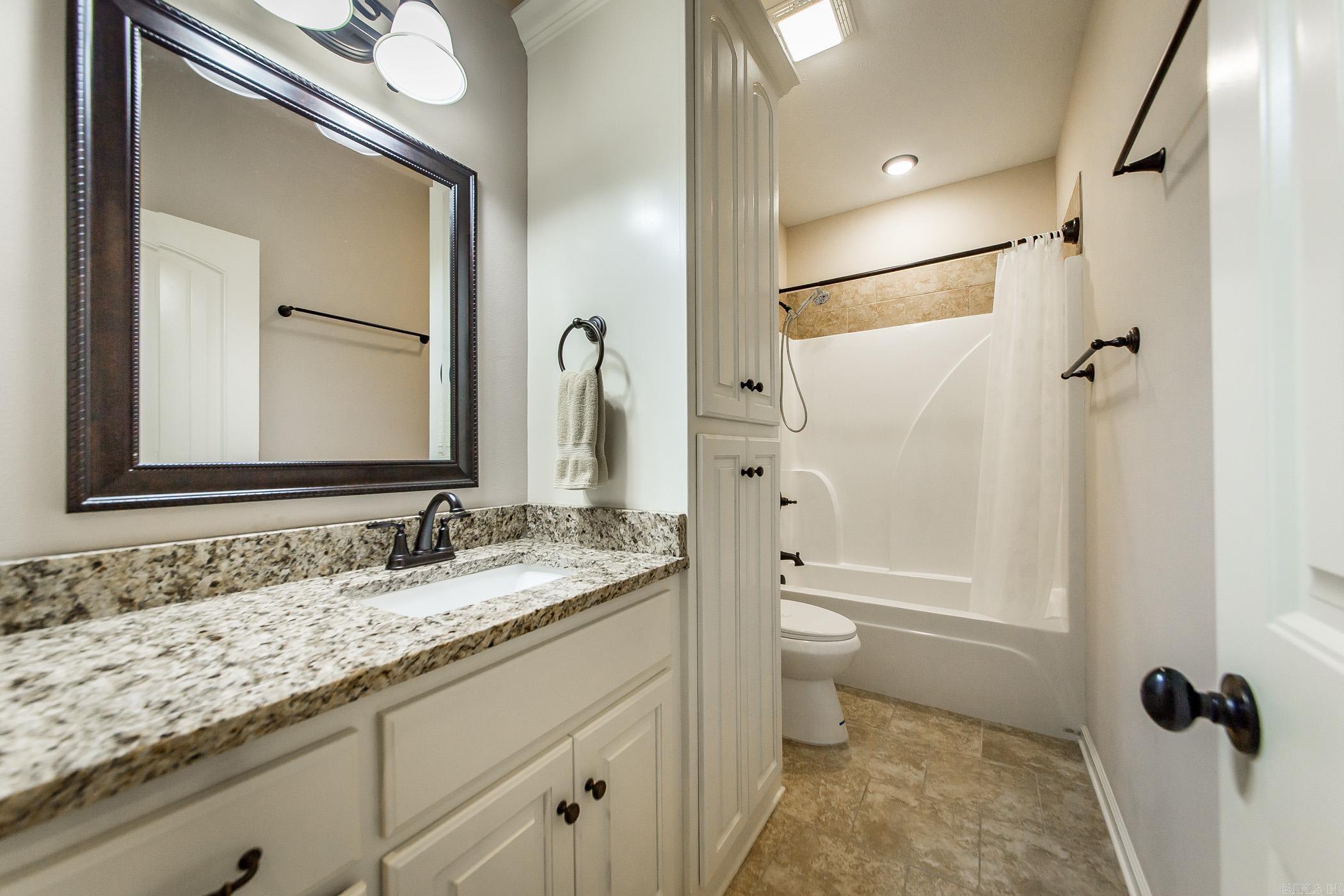 6 Raspberry  Cabot, AR