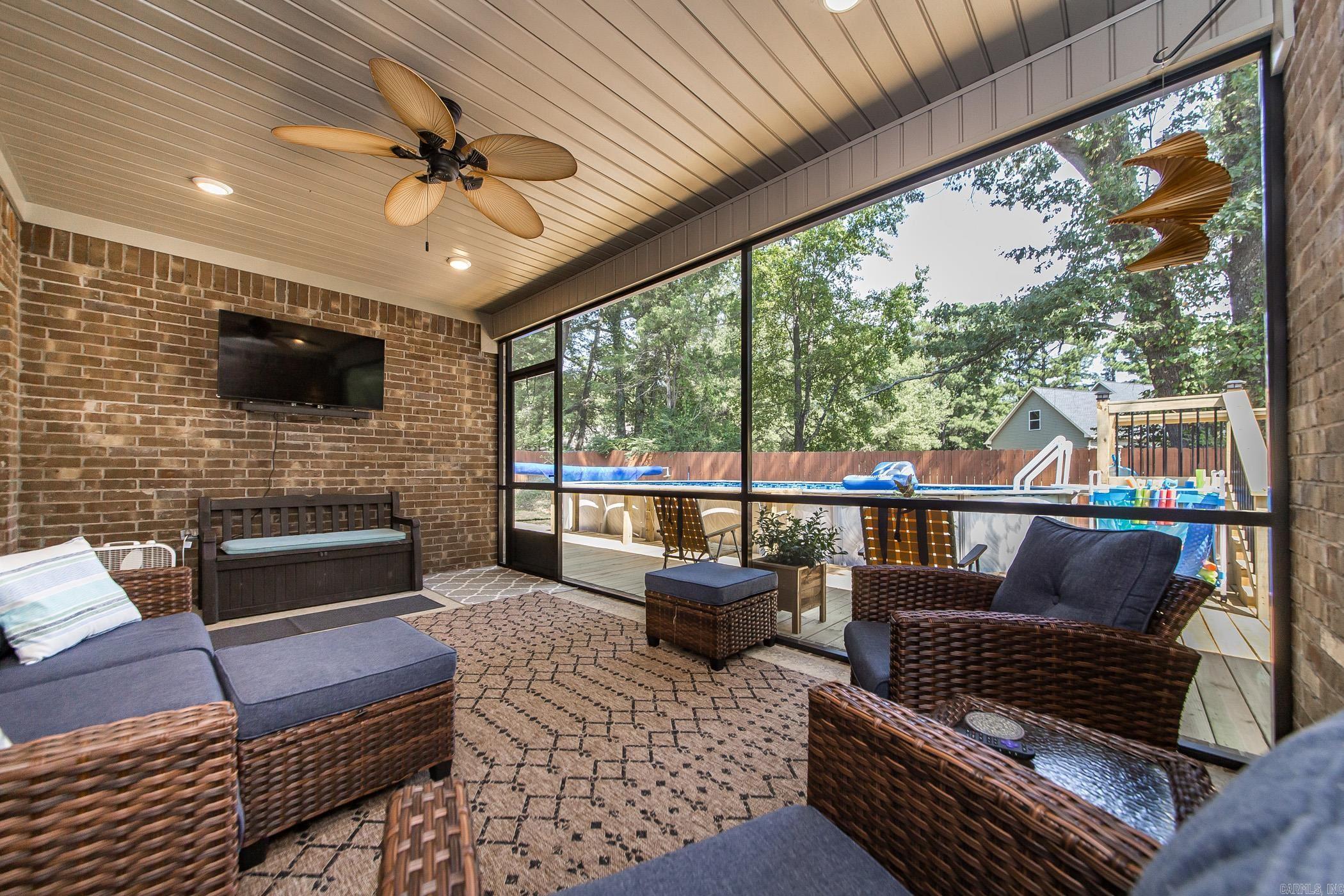 6 Raspberry  Cabot, AR