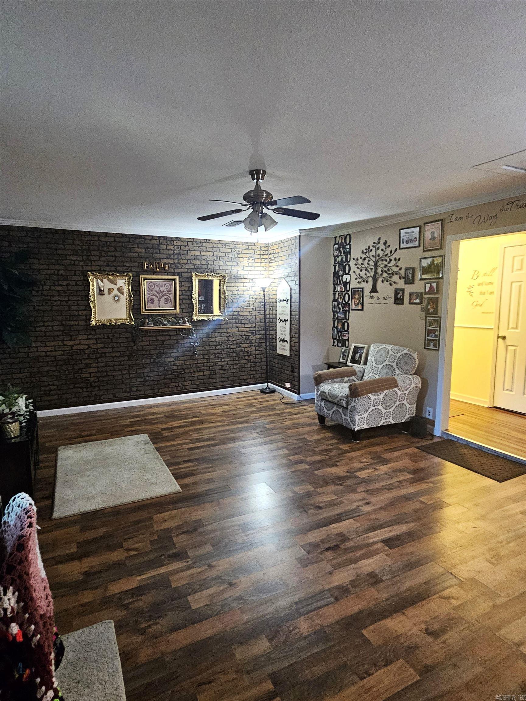 101 S Jones  Nashville, AR