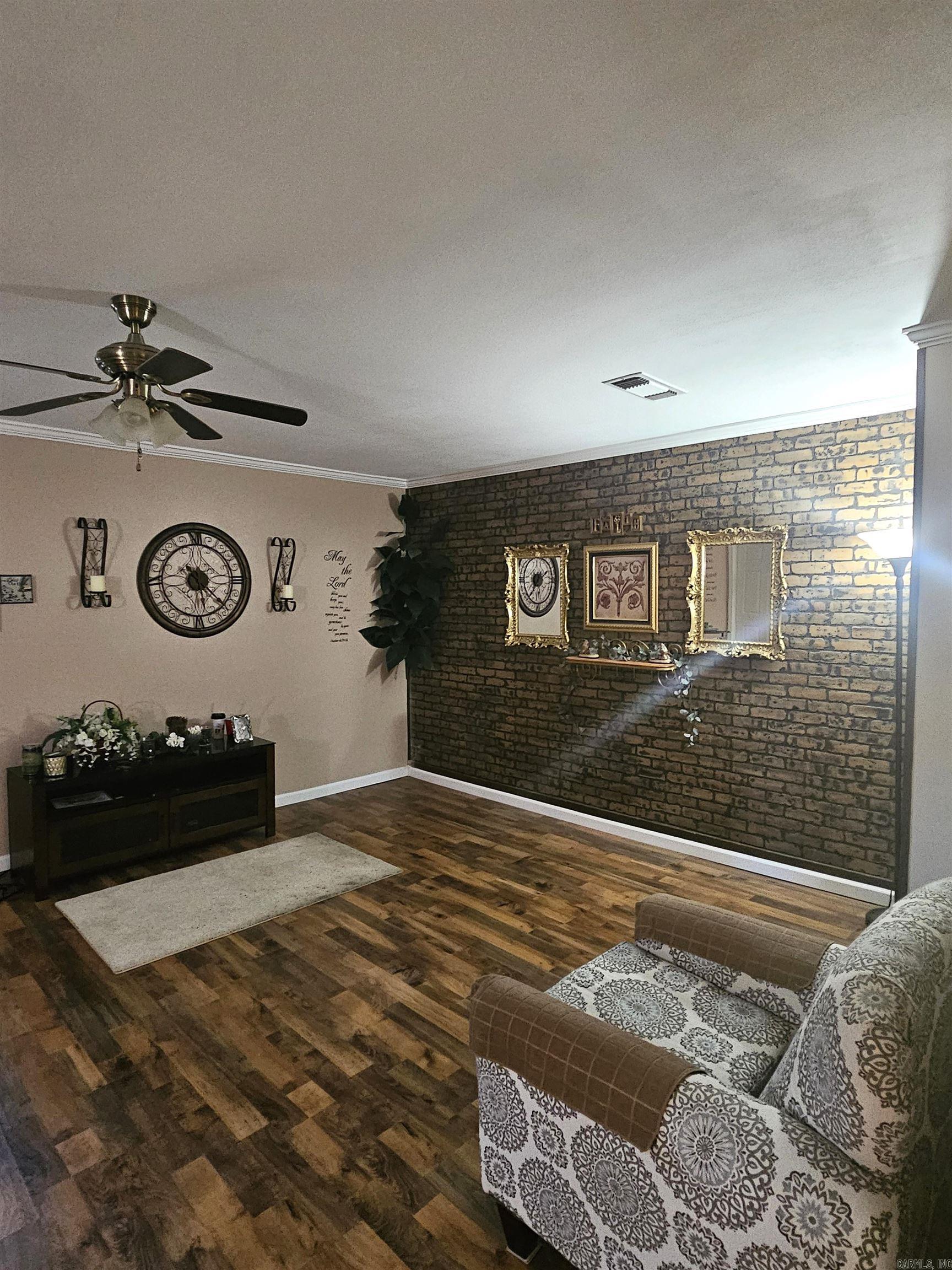 101 S Jones  Nashville, AR