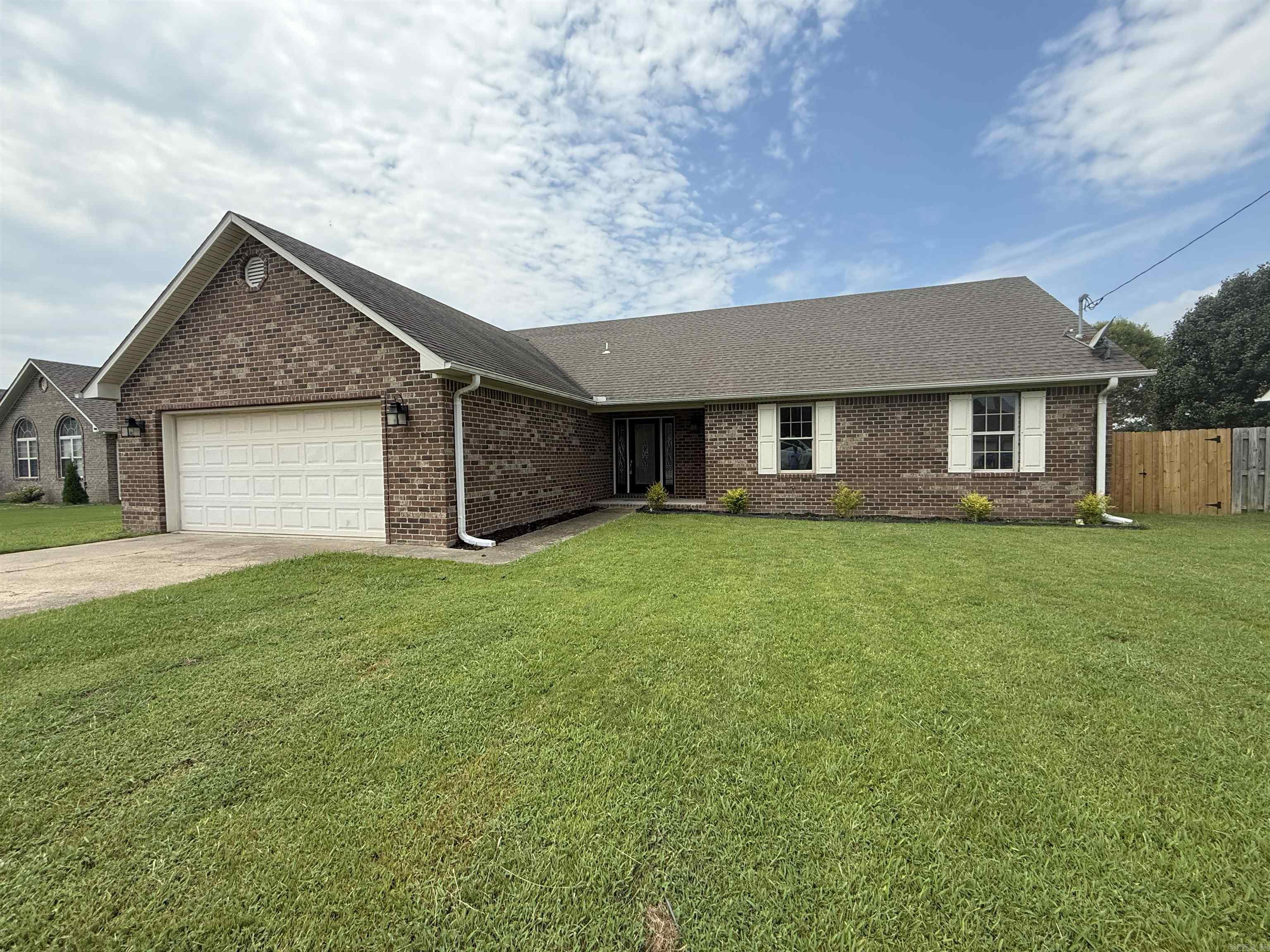 105 Meadow  Bono, AR
