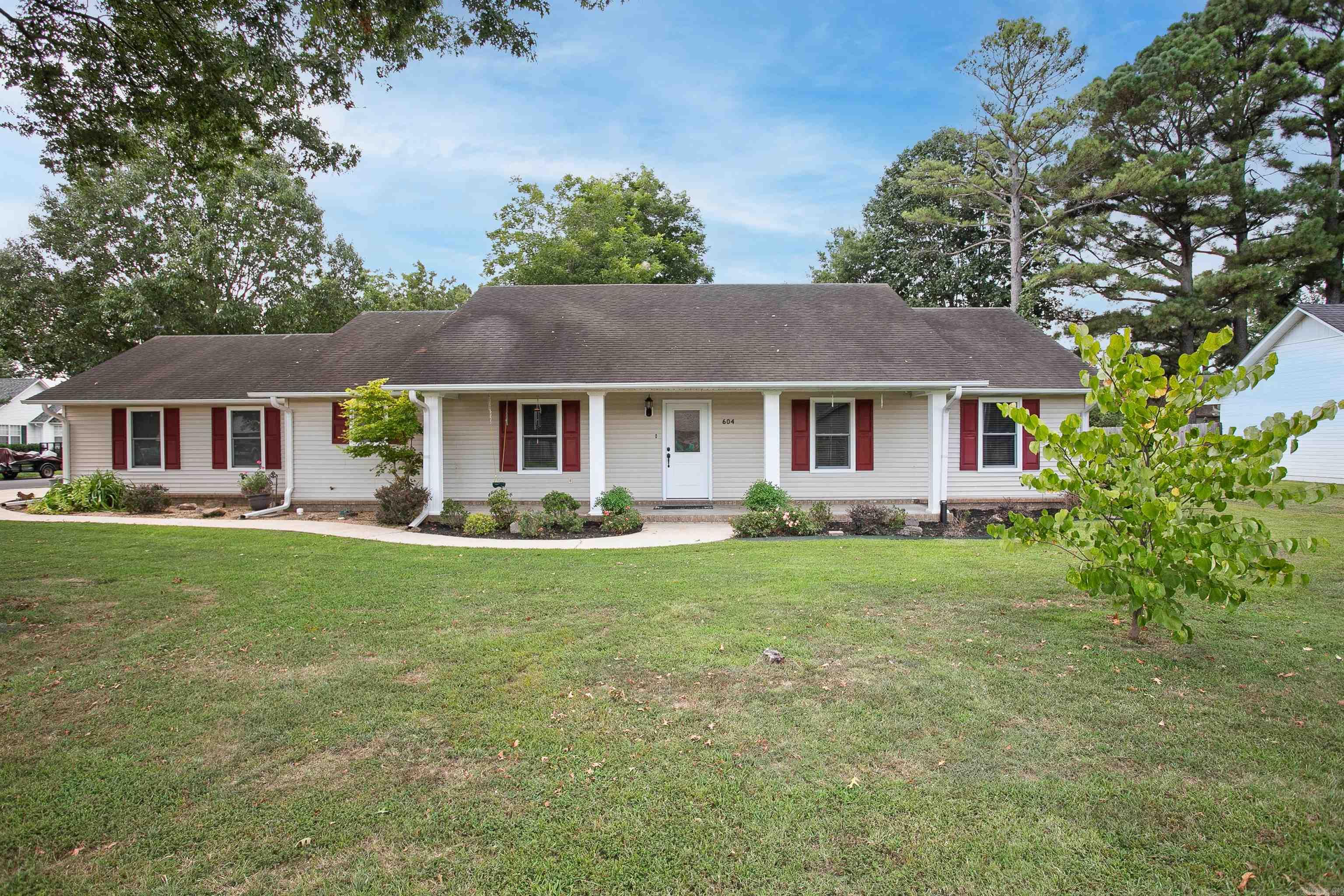 604 Bogil  Paragould, AR