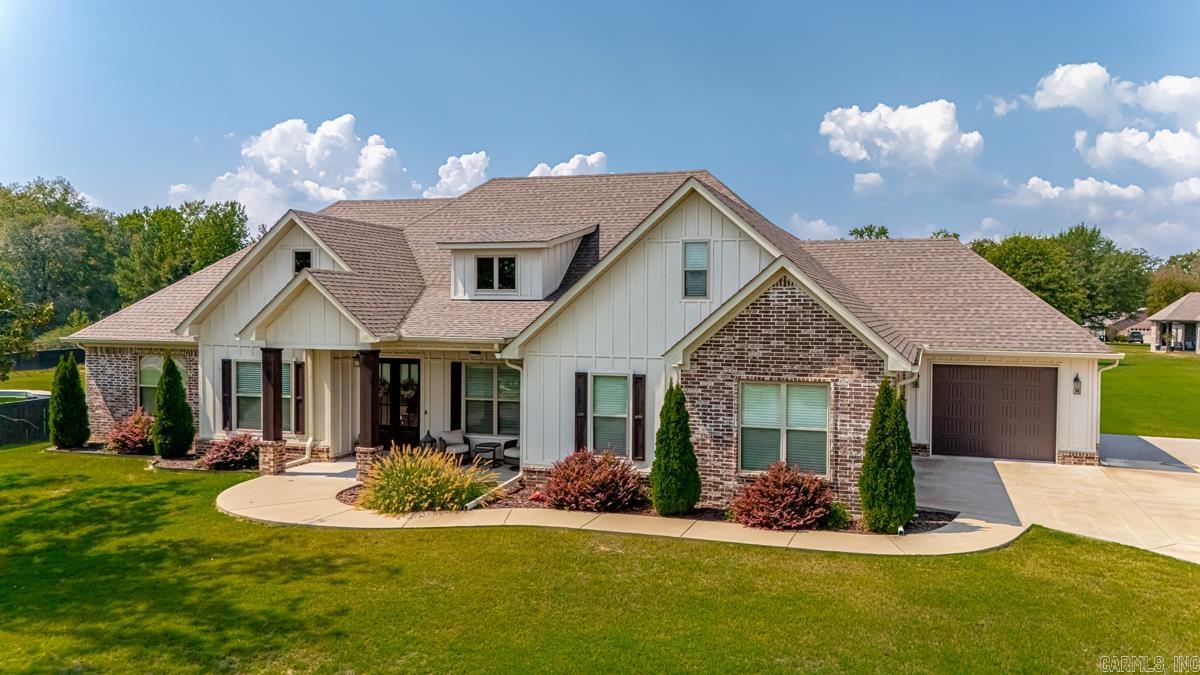 3009 BORDEAUX  Alexander, AR