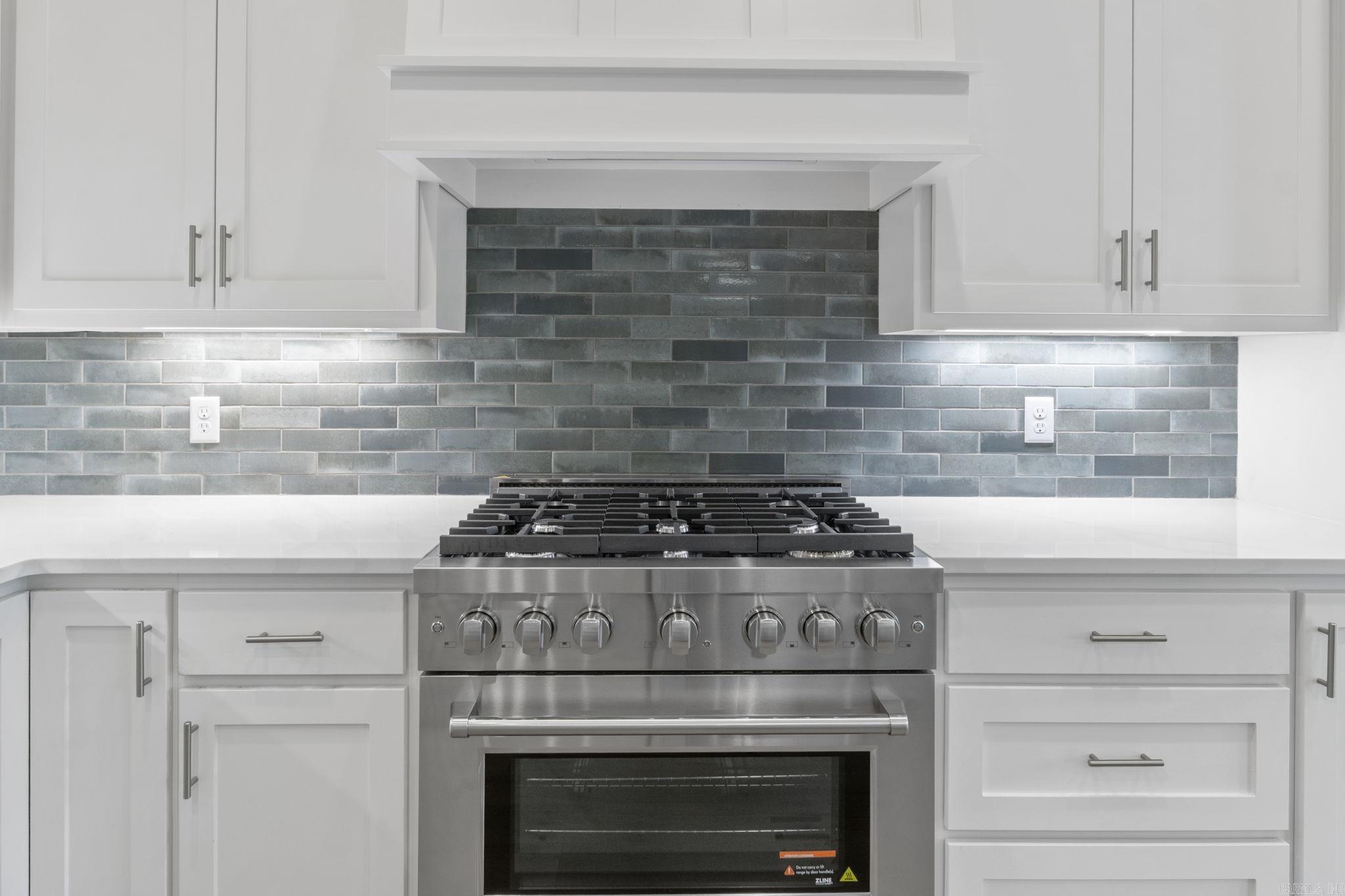 208 Middleton Place  Benton, AR