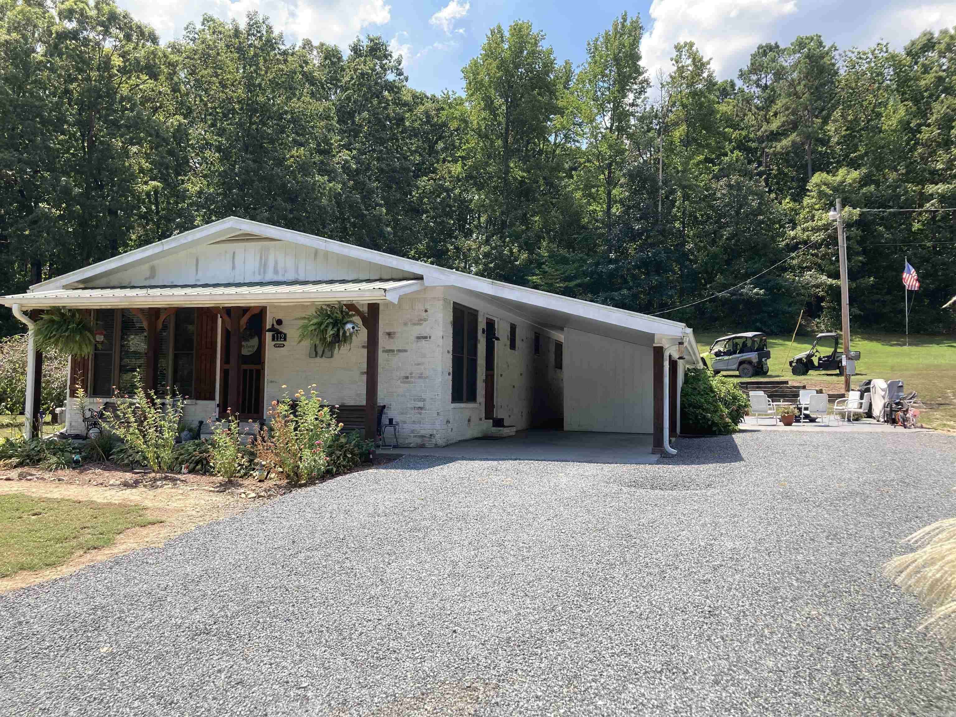 112 Saddler  Wickes, AR