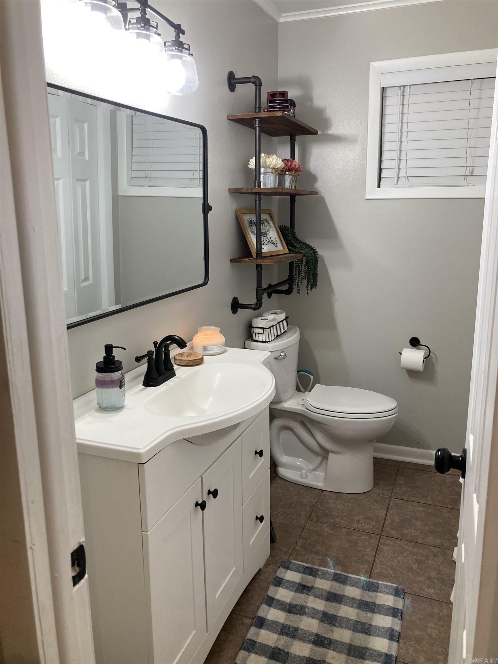 112 Saddler  Wickes, AR