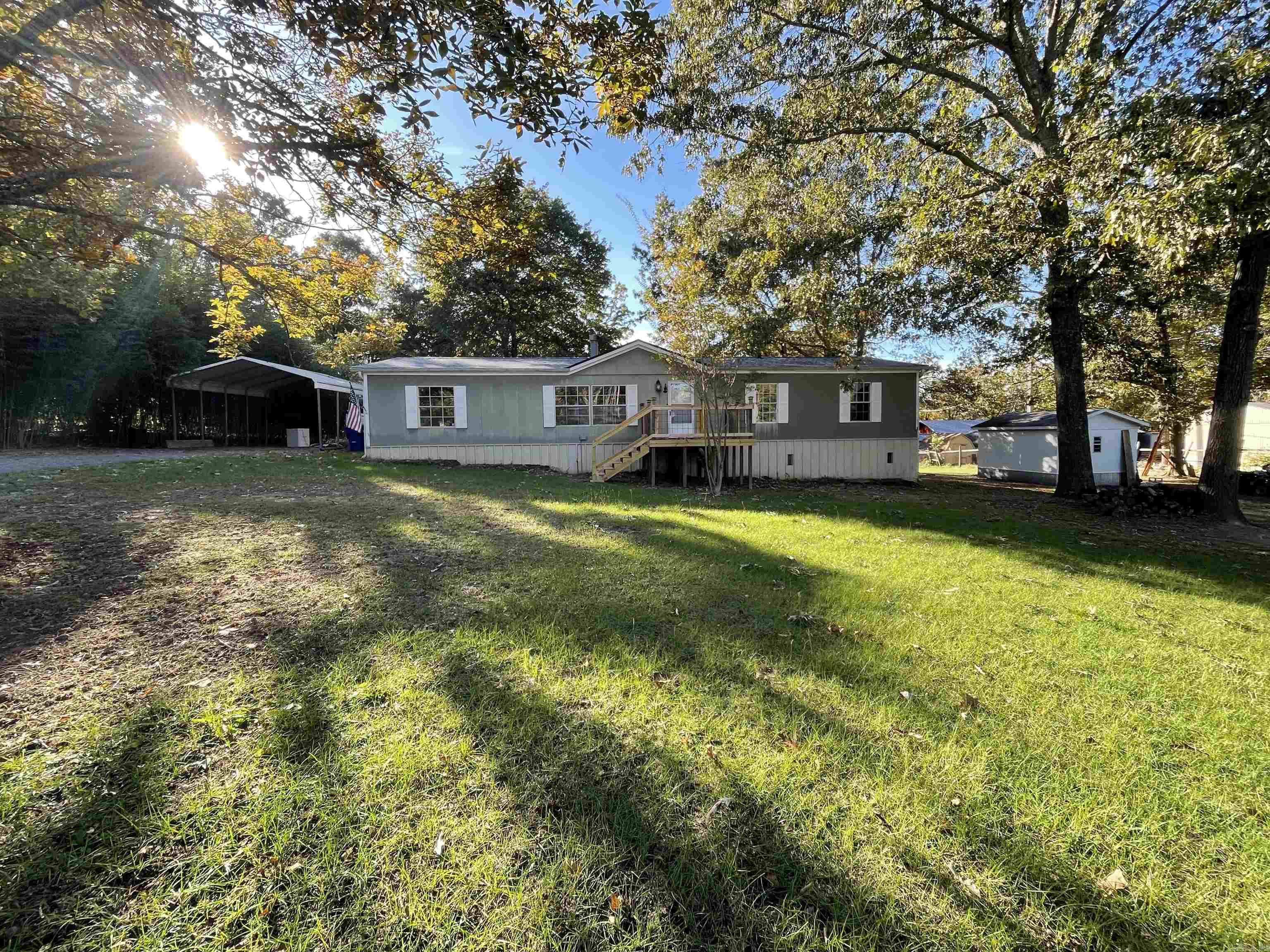 3 Robin  Greenbrier, AR