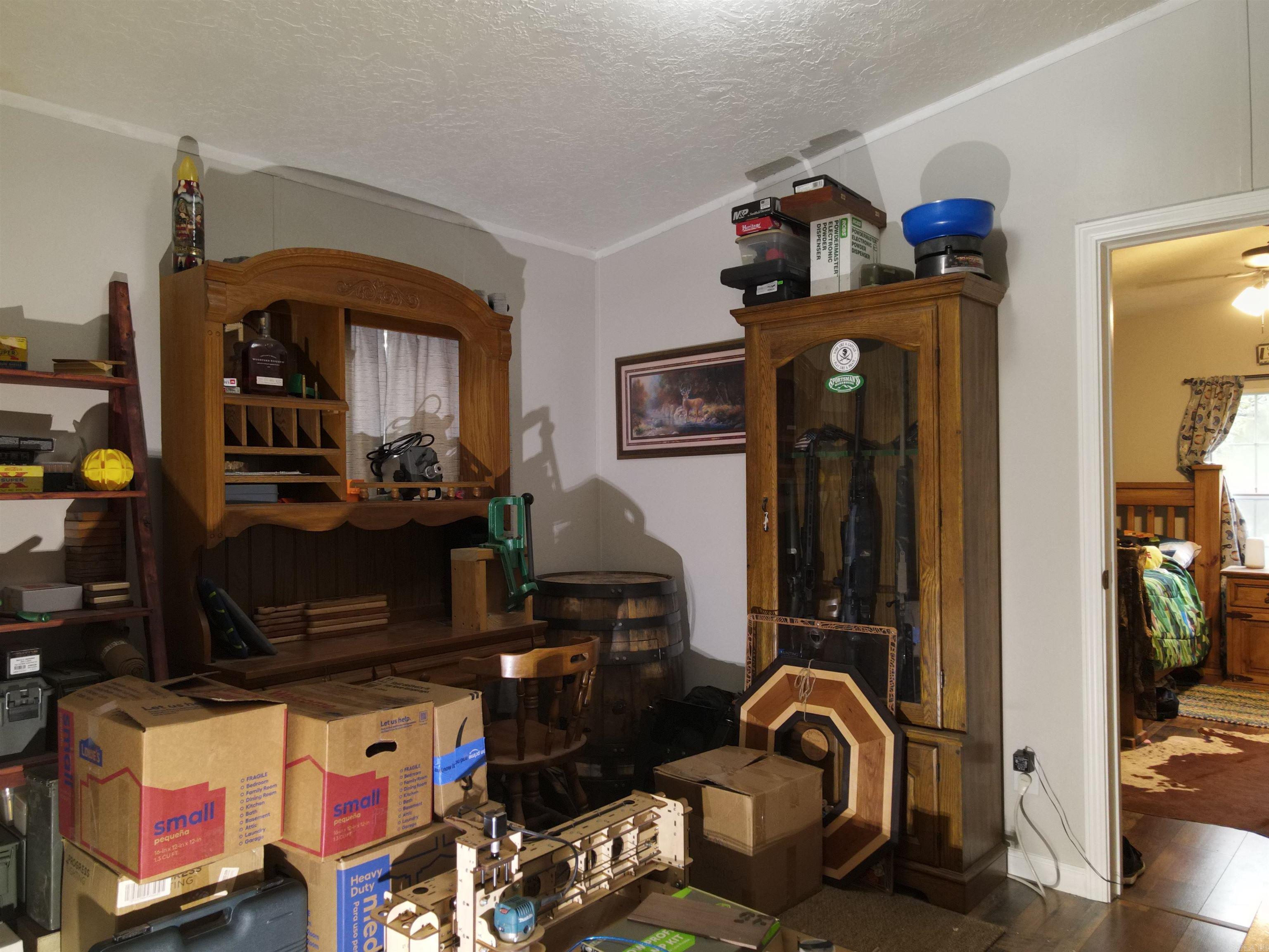 3 Robin  Greenbrier, AR