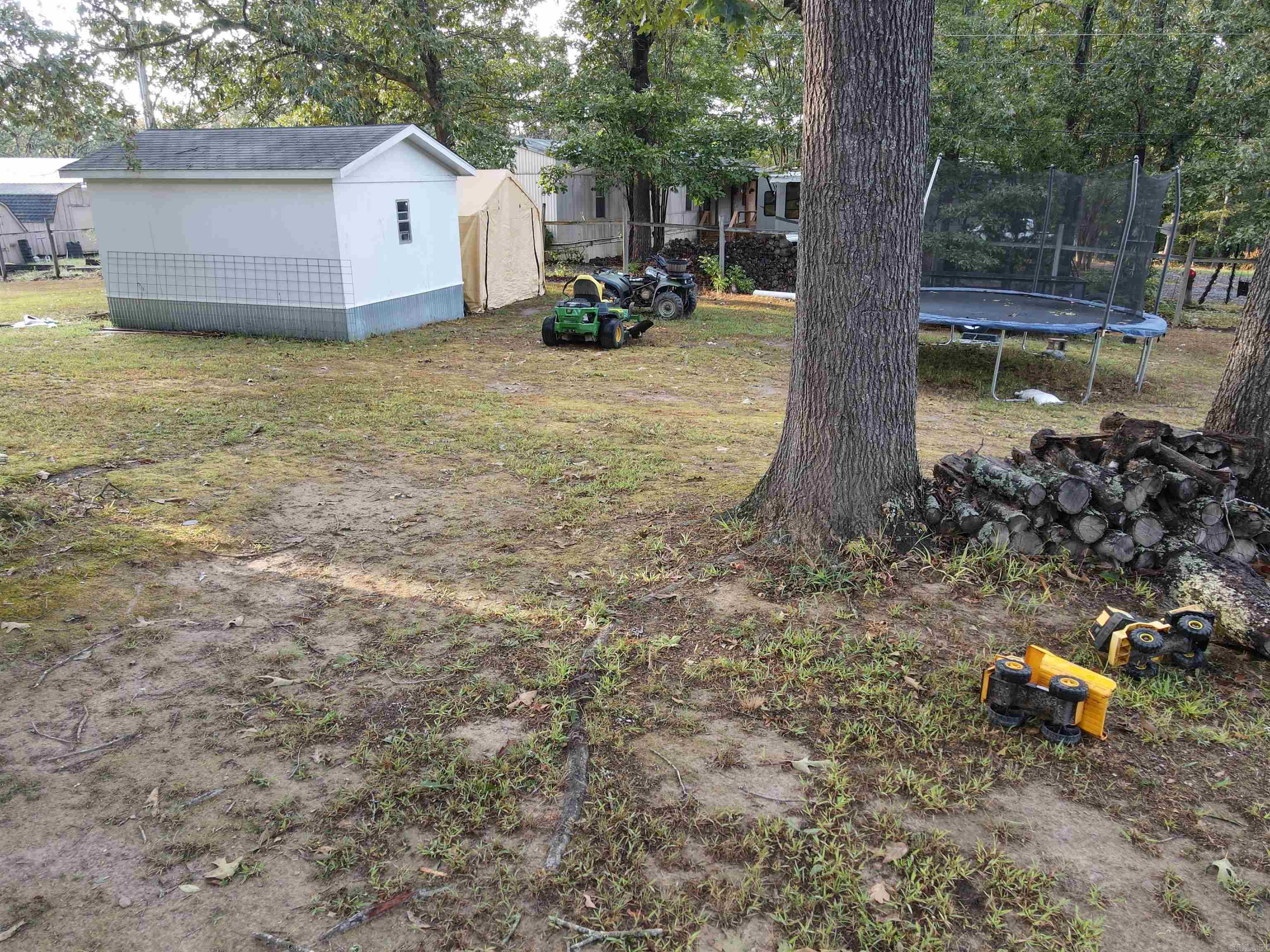 3 Robin  Greenbrier, AR