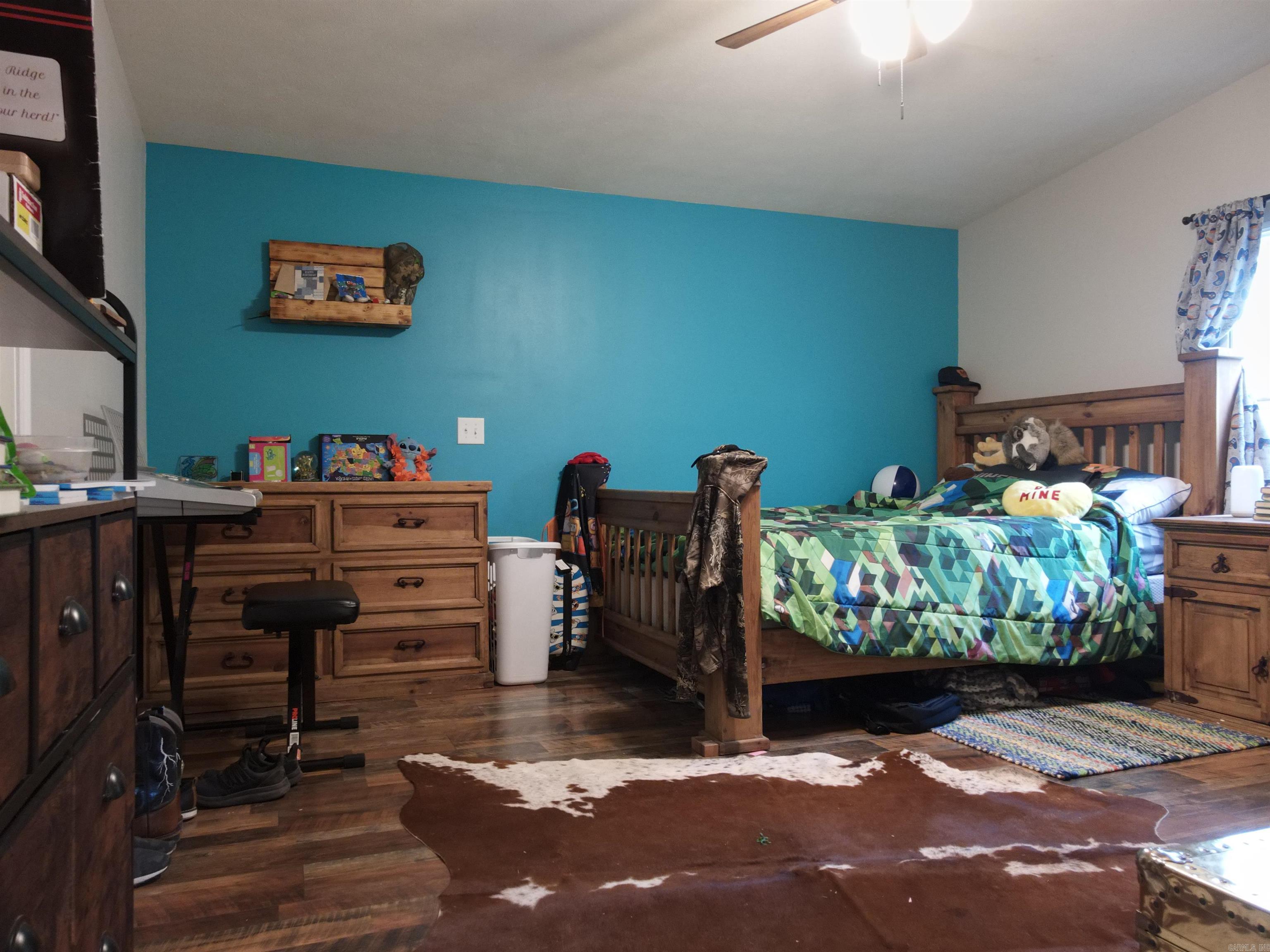 3 Robin  Greenbrier, AR