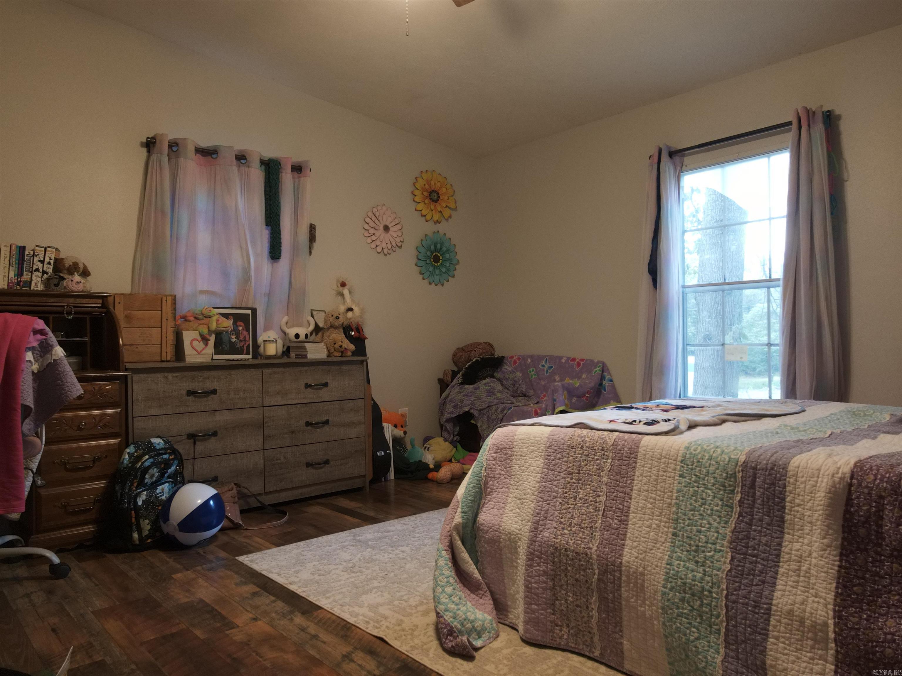 3 Robin  Greenbrier, AR