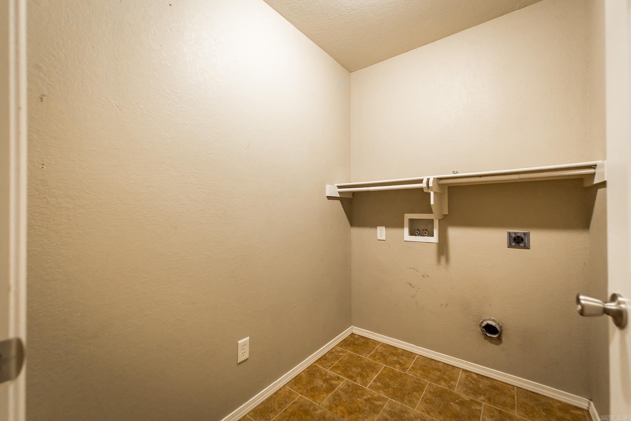 17 Chantileer Lane  Ward, AR
