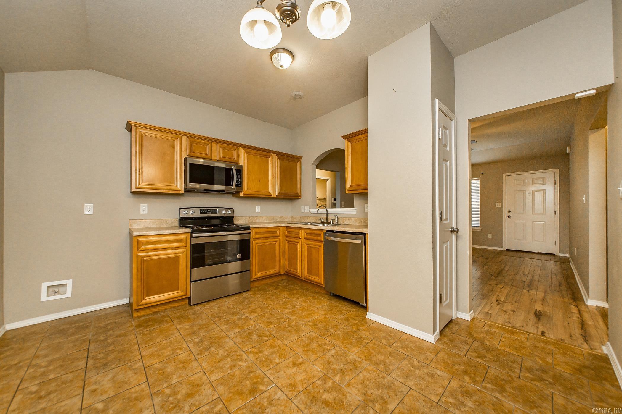 17 Chantileer Lane  Ward, AR