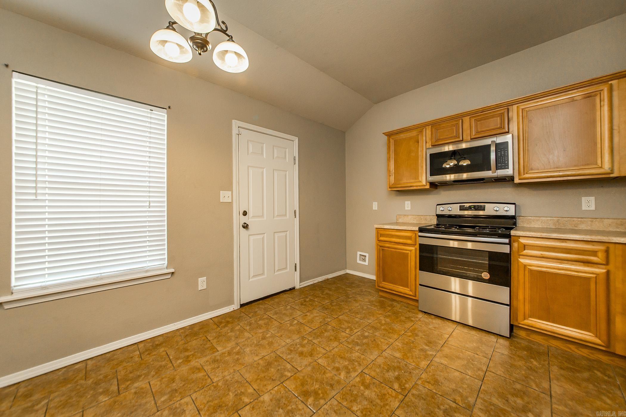 17 Chantileer Lane  Ward, AR
