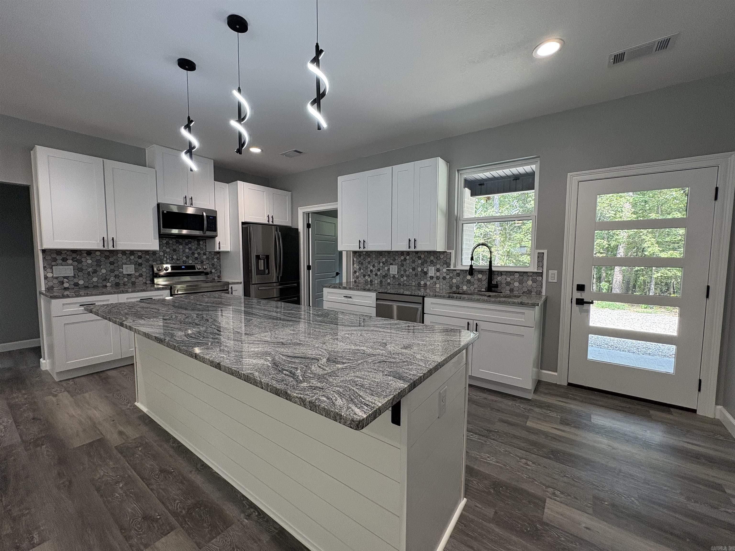 52 ALICANTE  Hot Springs Village, AR