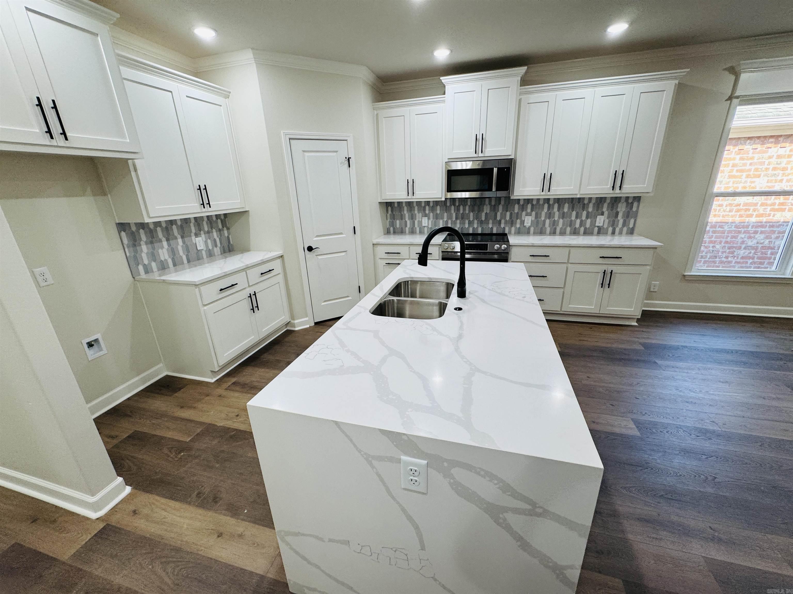 7216 Stonehenge  Sherwood, AR