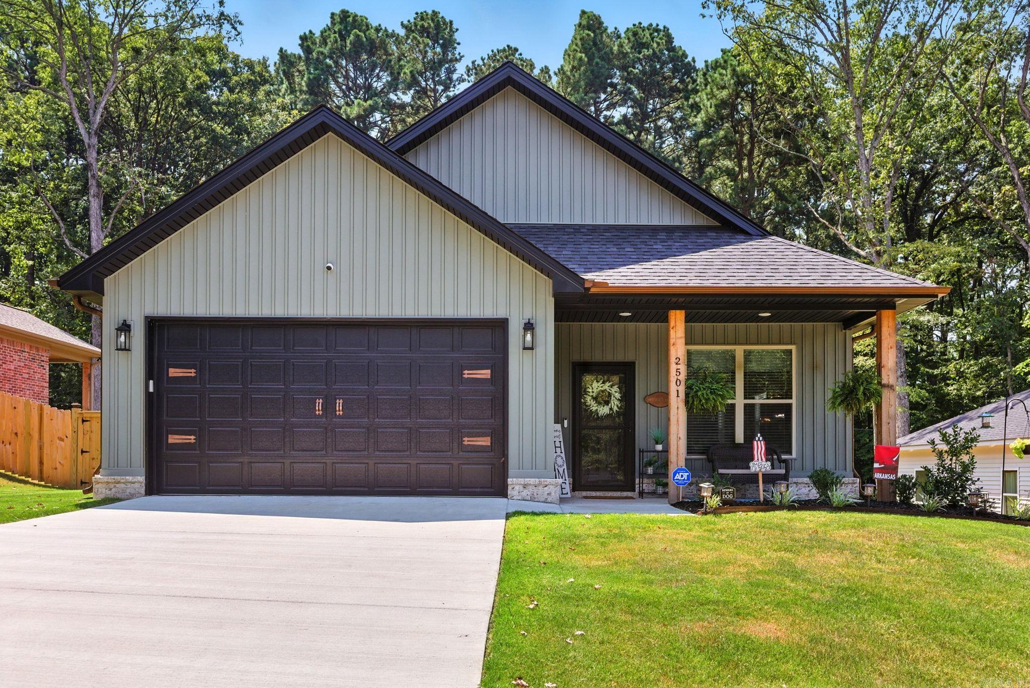 2501 Janet  Benton, AR