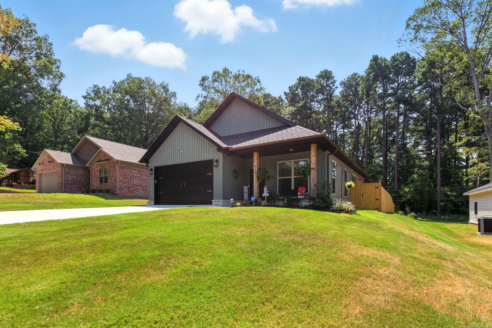2501 Janet  Benton, AR