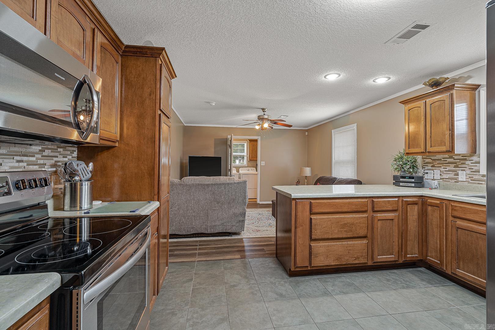 2802 DanLee  Jonesboro, AR