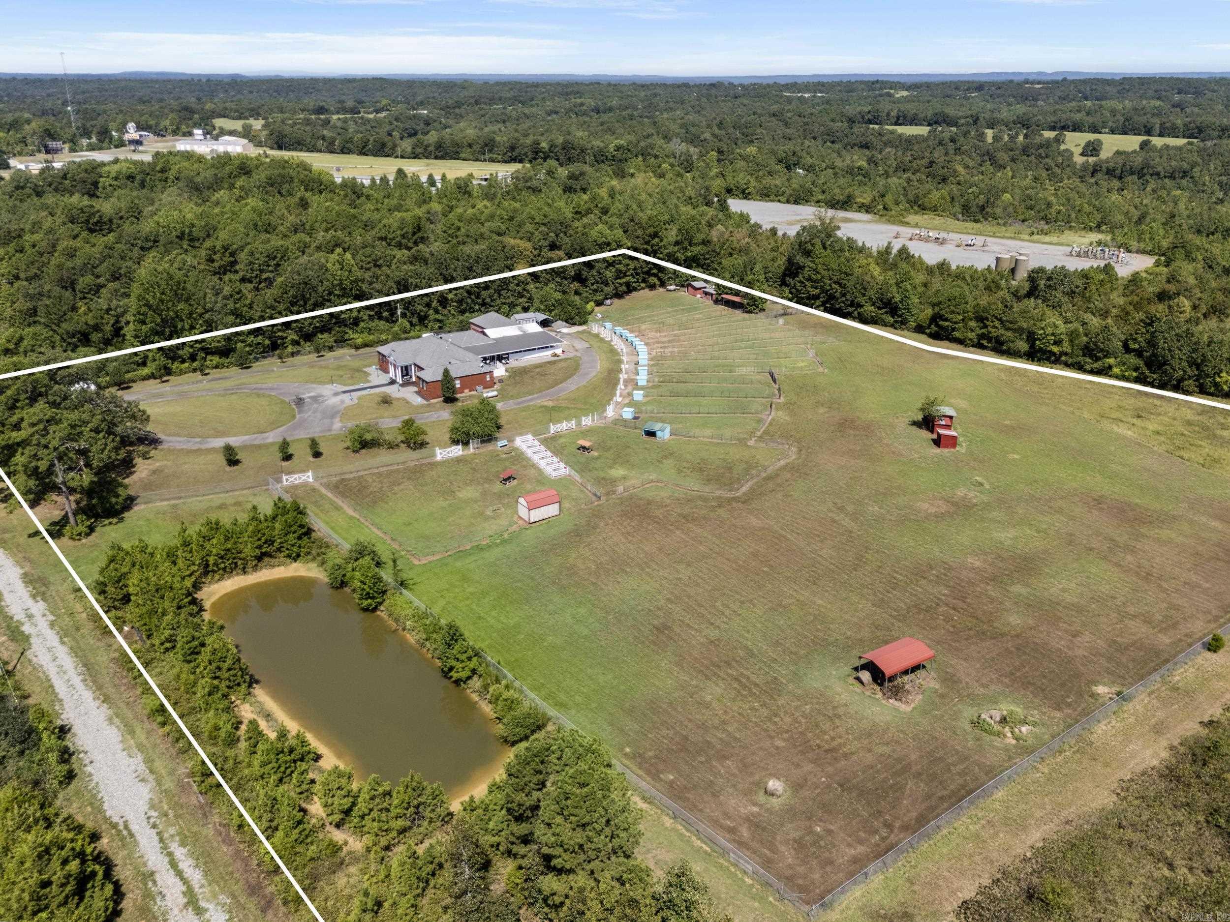 17 Ozark Dr  Damascus, AR
