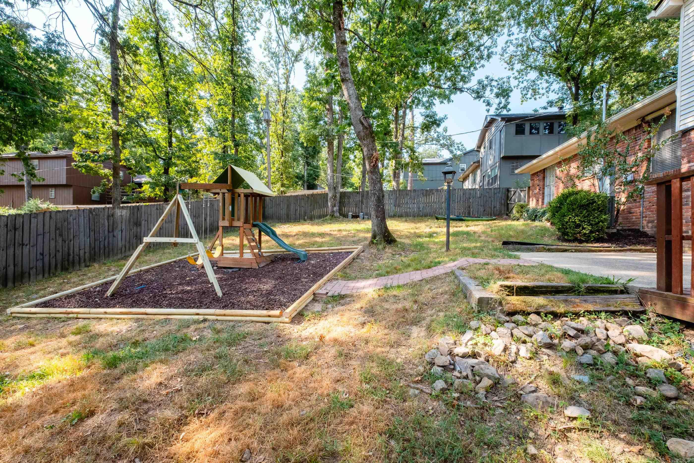 1003 Beacon Hill Cove Little Rock, AR 72211