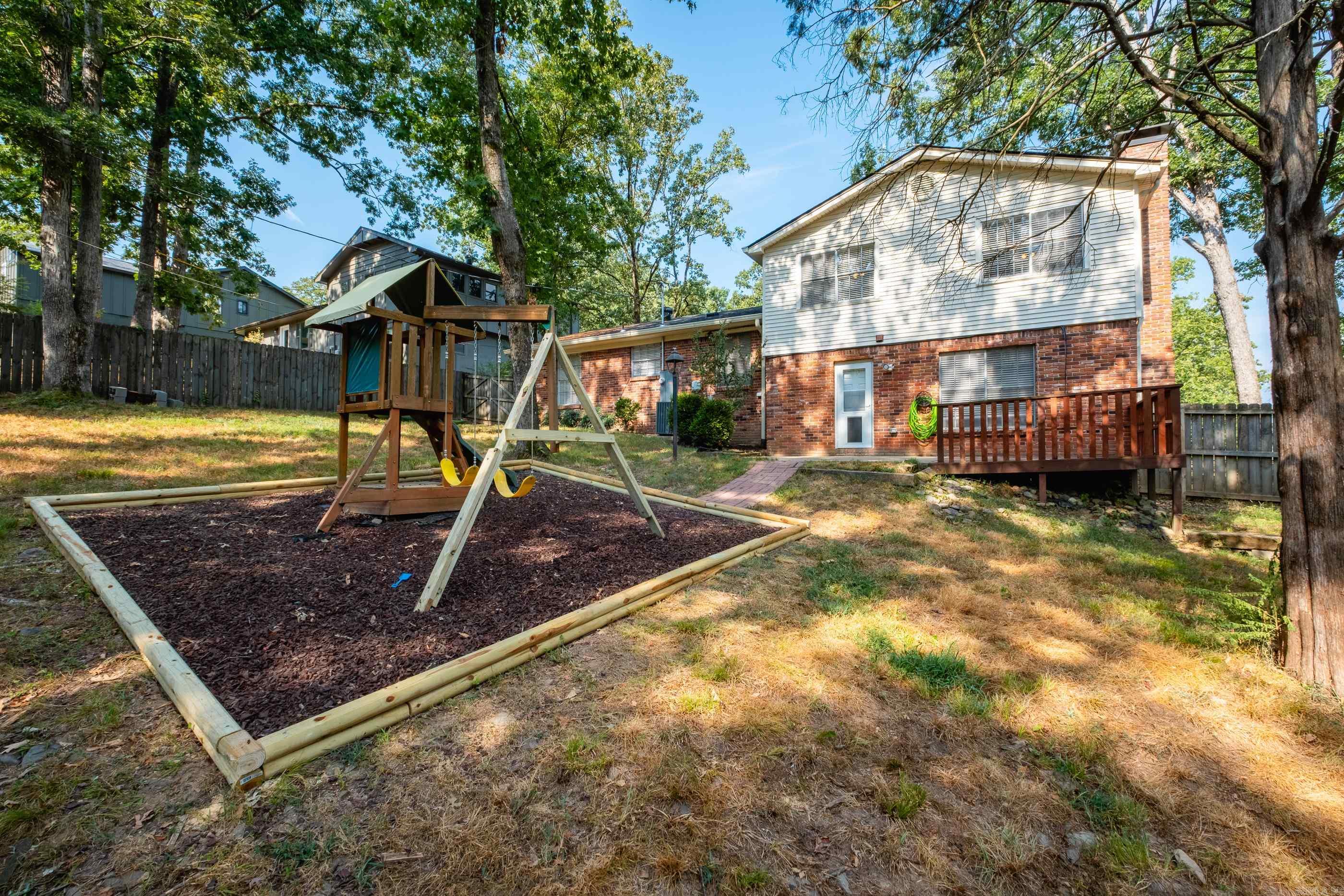 1003 Beacon Hill Cove Little Rock, AR 72211