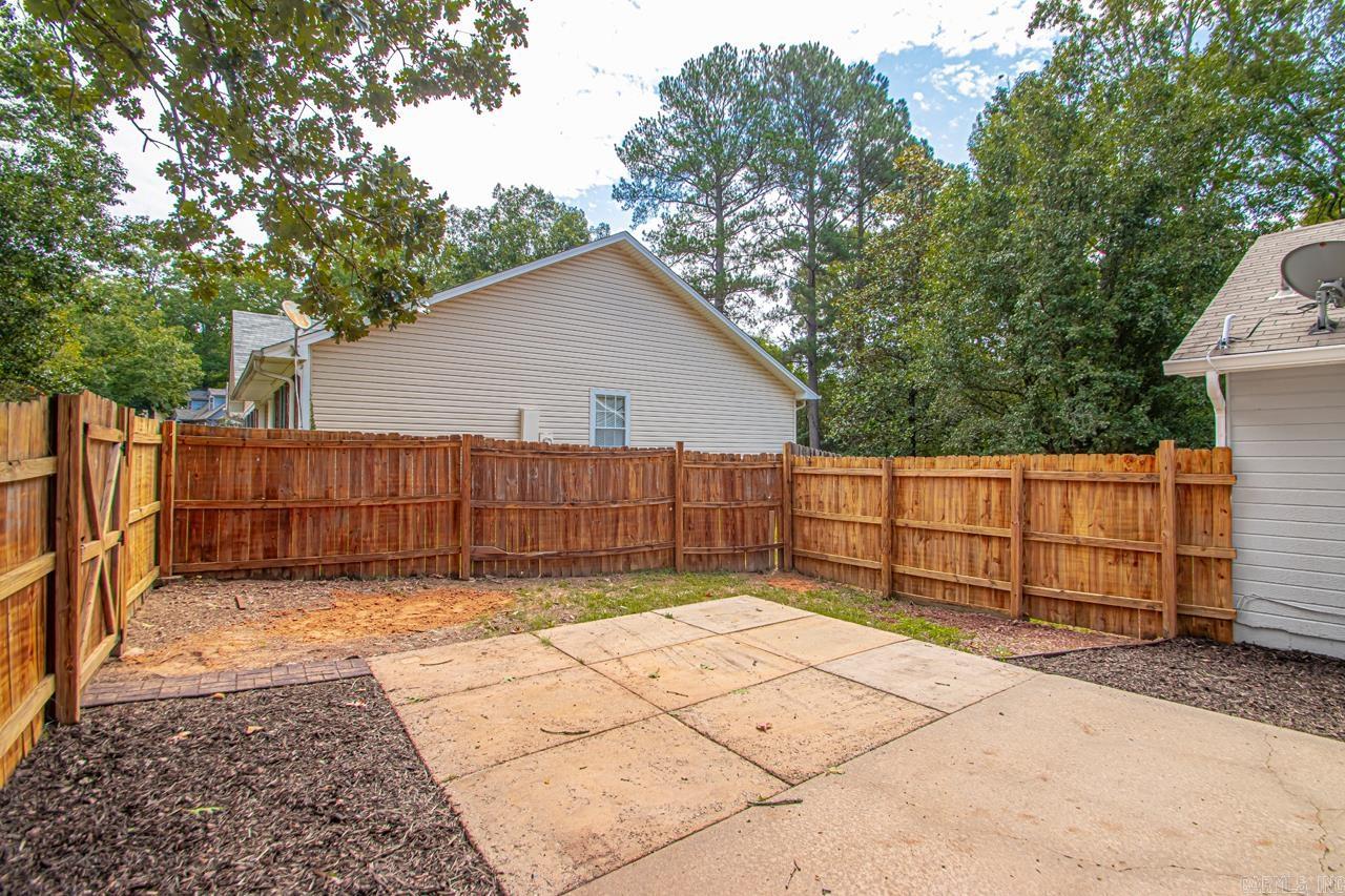 2106 Raintree  Bryant, AR