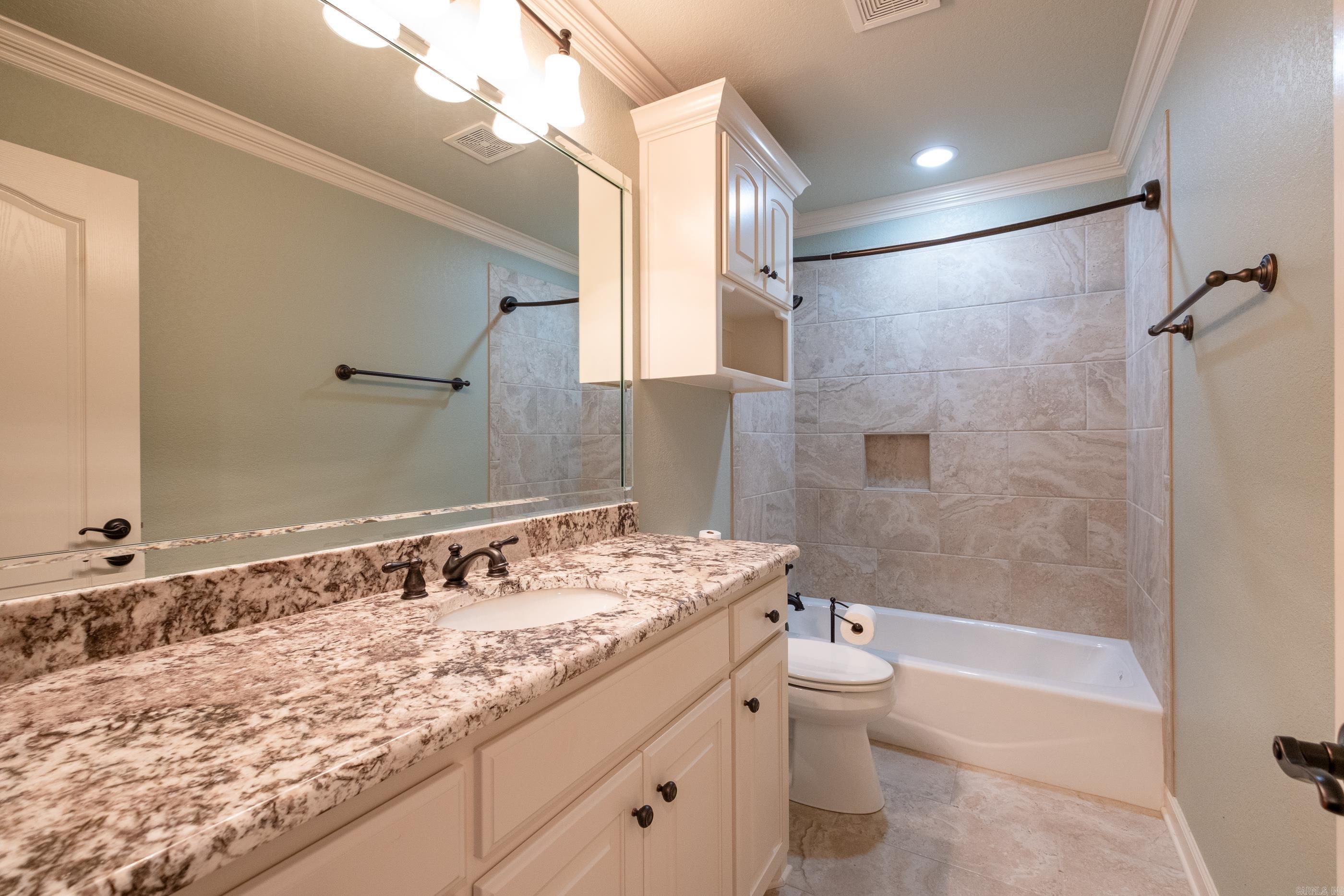 11 Highfield Cove  Little Rock, AR