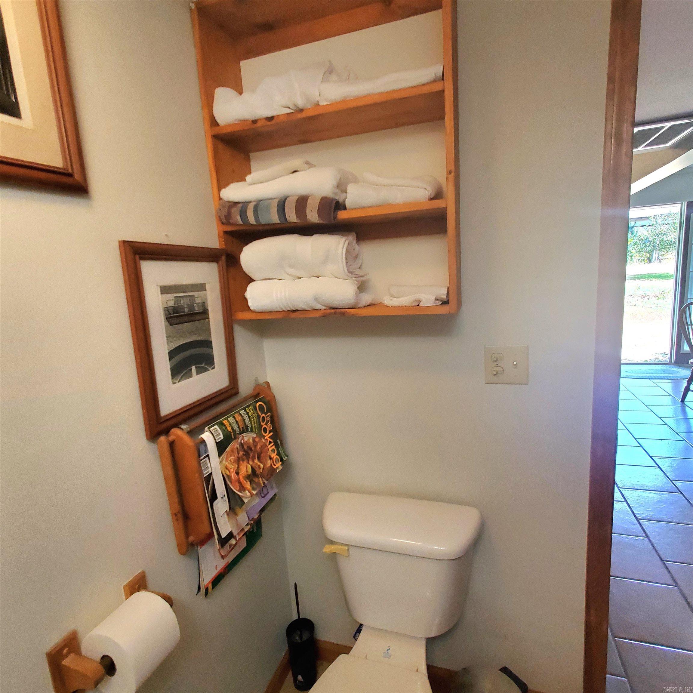 210 N Vine  Mountain View, AR